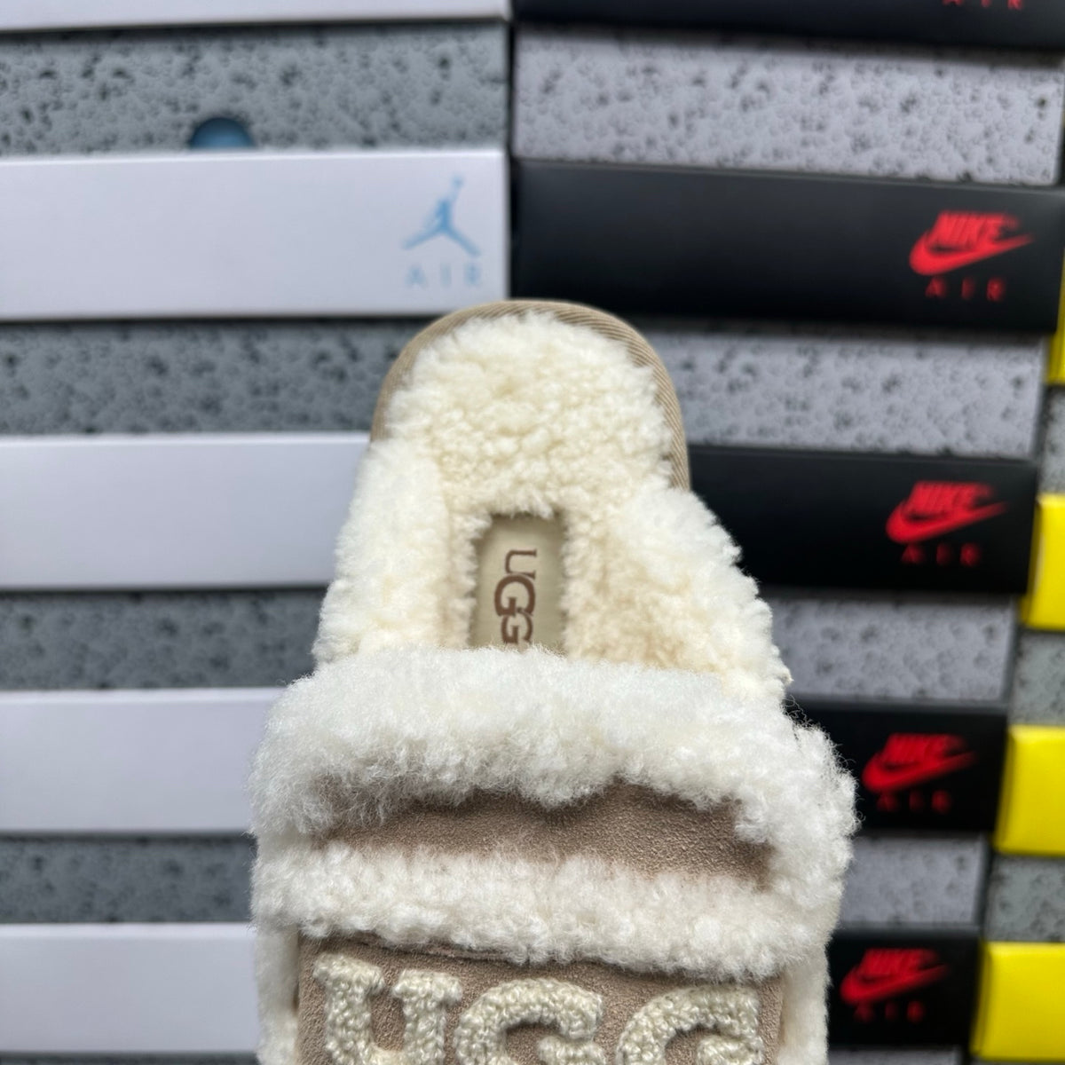 UGG Embroidered Half-Toe Slipper – Khaki (Style #5095) | Sizes 35–40