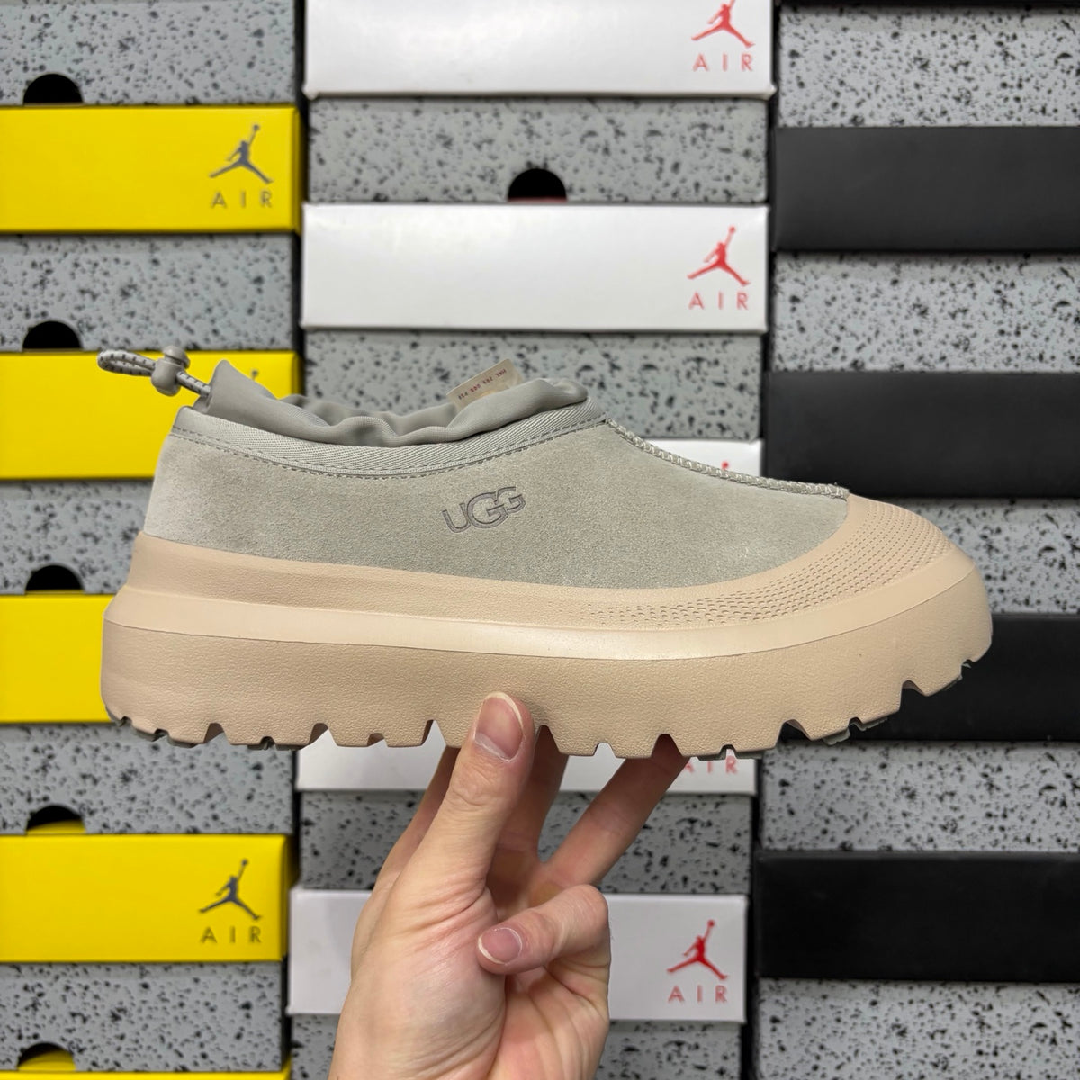UGG Tasman Slipper – Grey White (Style #4096) | Sizes 39–44