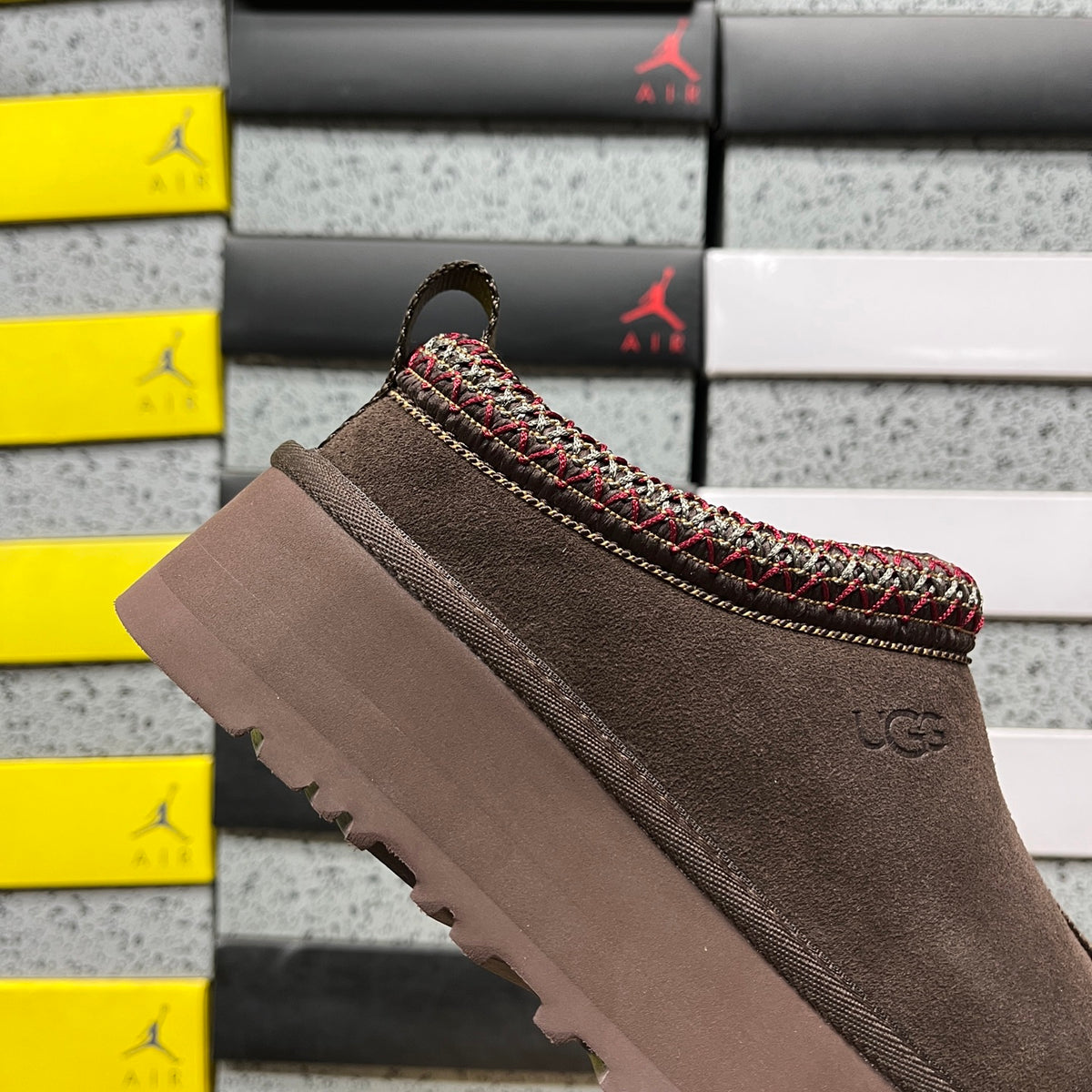UGG Snow Boots – Cocoa Brown (Style #1122553) | Sizes 35–41