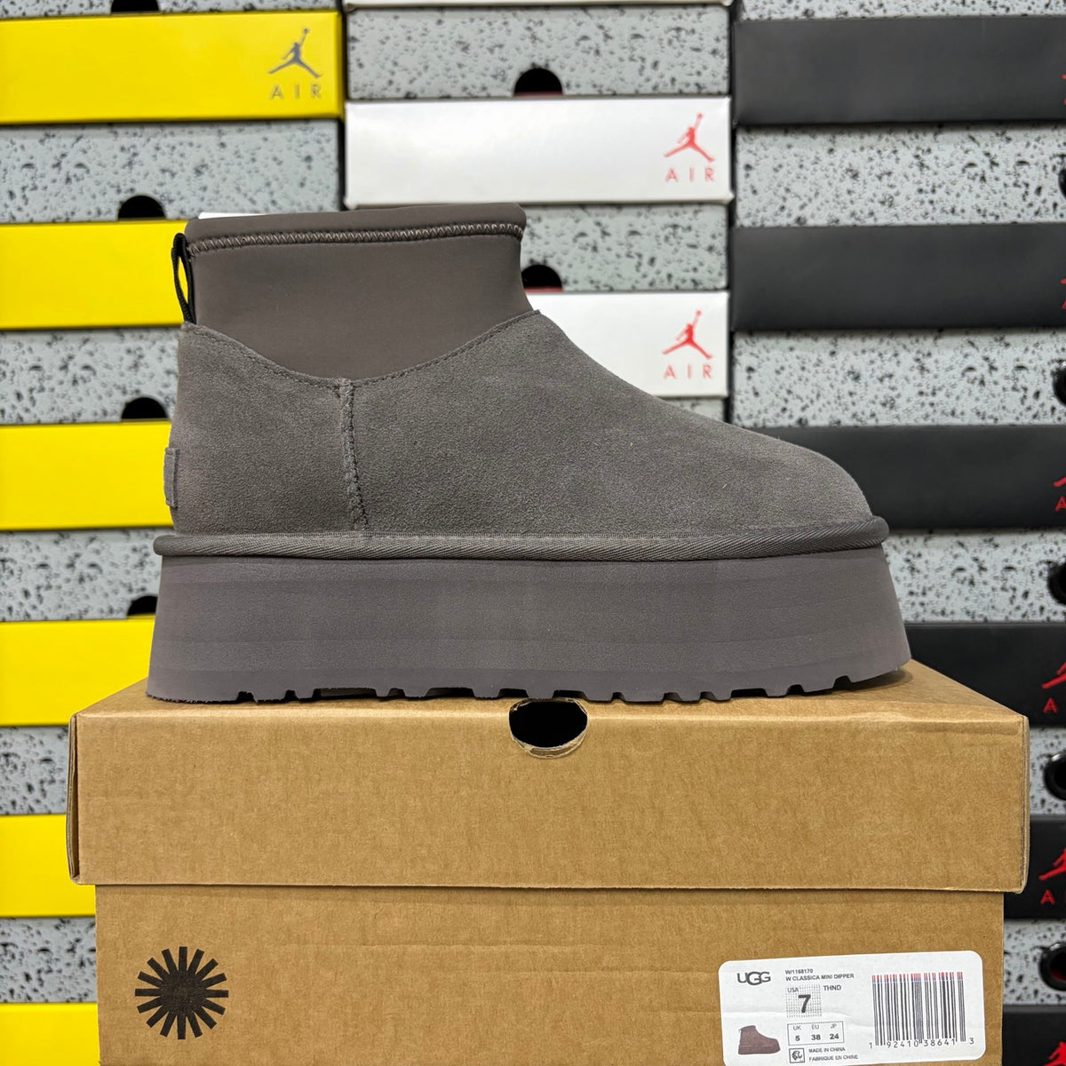 UGG Dip Boot – Thunder Grey (Style #8170) | Sizes 35–40