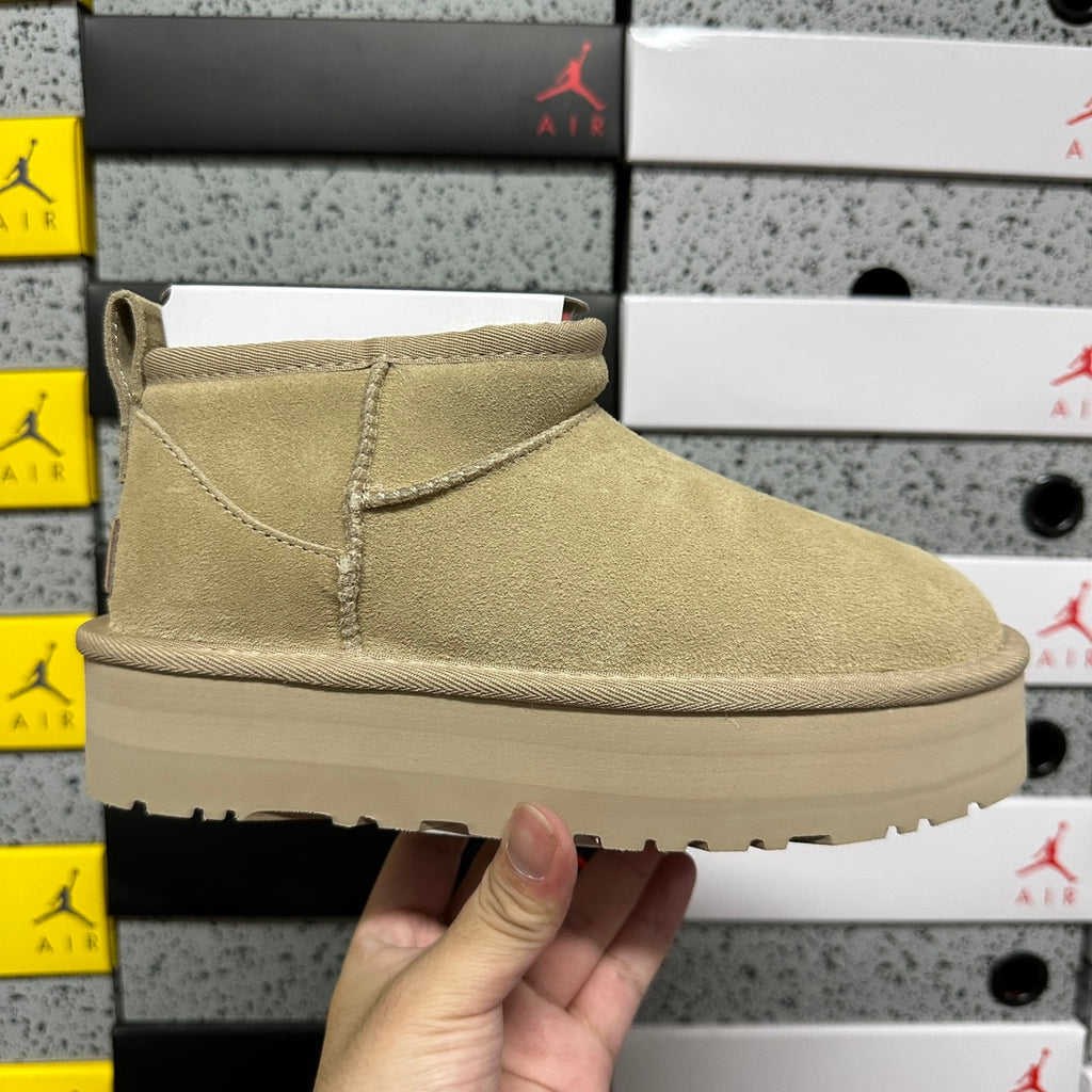 UGG Snow Boots – Olive | 3cm Heel | Style #5092 | Sizes 35–40
