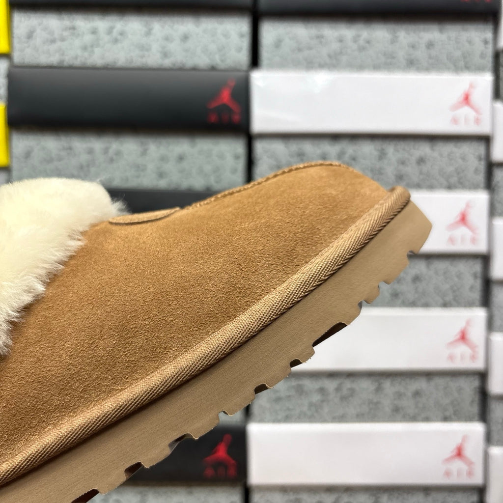UGG Snow Boots – Chestnut Lightweight (Style #1134810) | Sizes 35–40