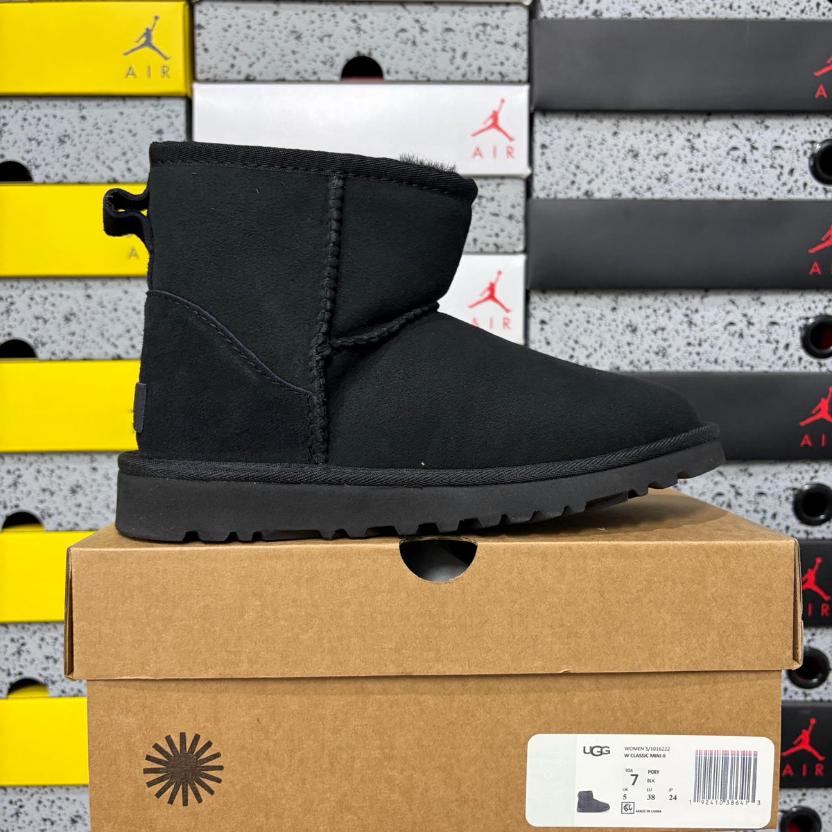 UGG Mini Boot – Black (Style #6109) | Sizes 35–44