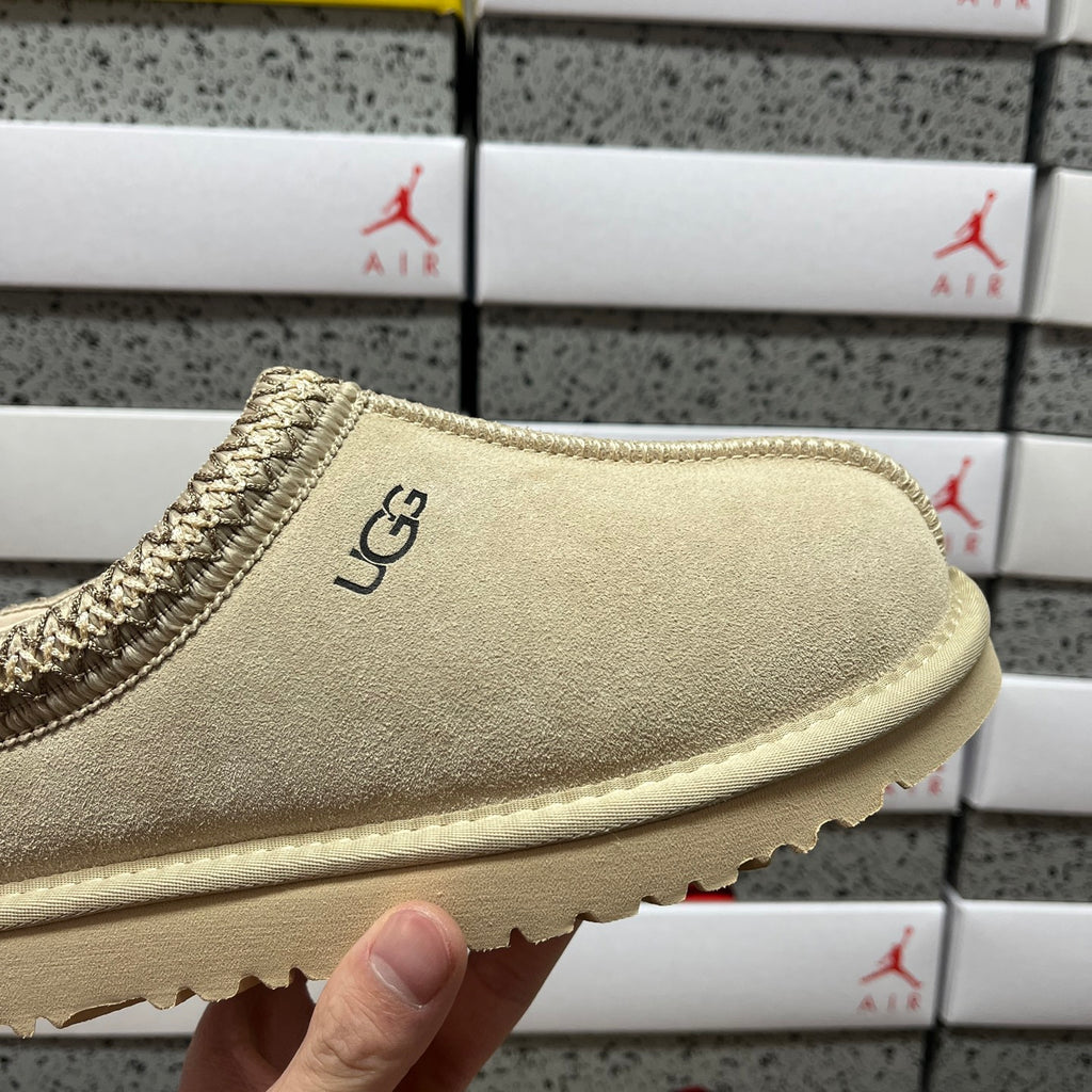 UGG Tuts Folk-Inspired Mini Boot – Olive Yellow (Style #5955) | Sizes 35–44