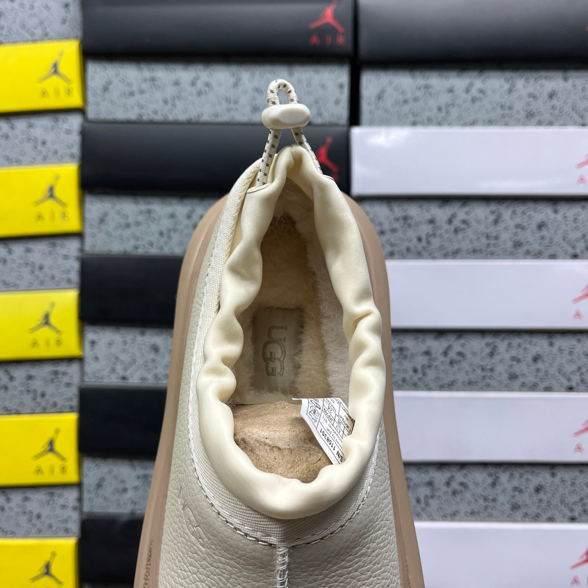 UGG Snow Boots – White Leather (Style #1158351) | Sizes 35–45