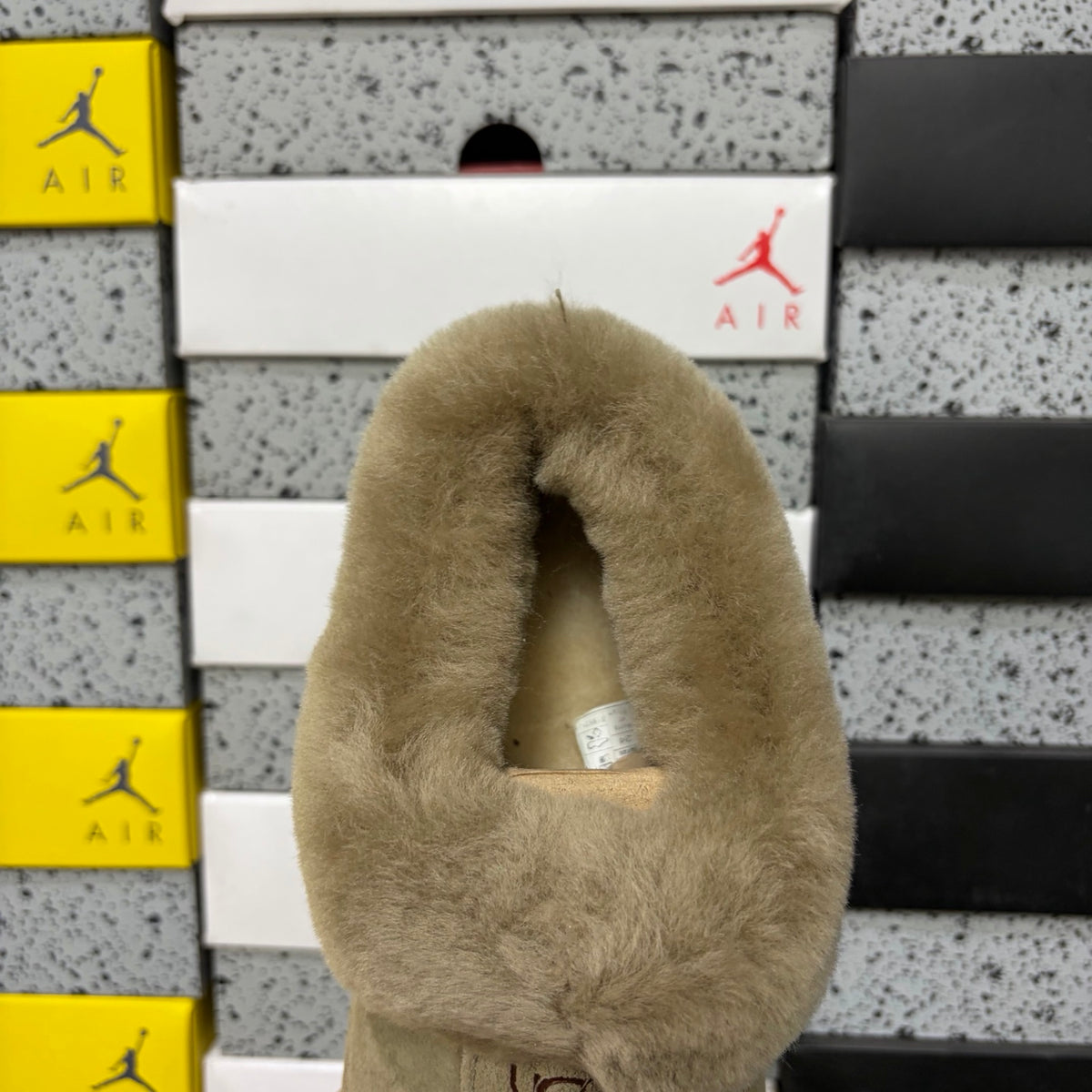 UGG Tazz Platform Slipper – Antelope Brown (Style #4810-3) | Sizes 35–40