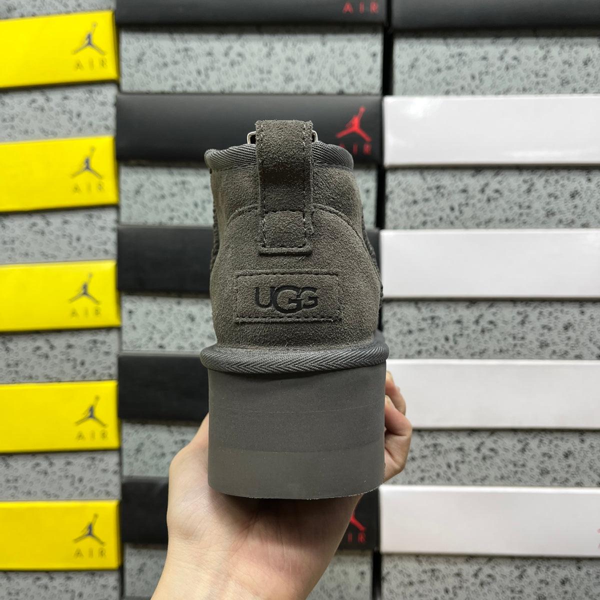 UGG Snow Boots – Grey with 5cm Heel (Style #1135092) | Sizes 35–40