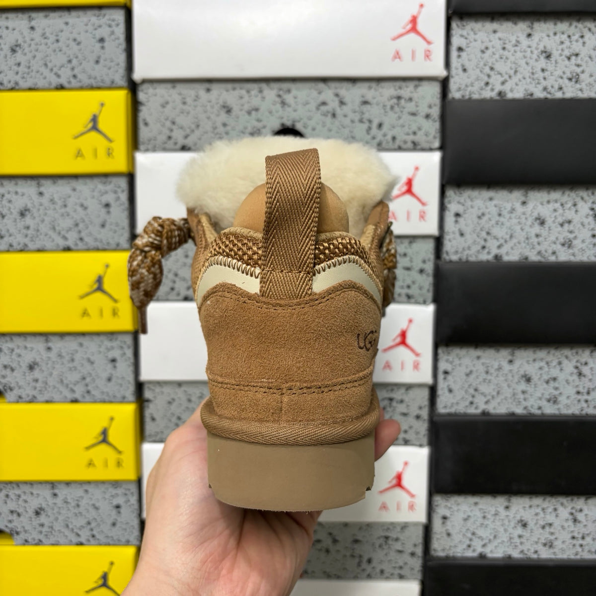 UGG Classic Mini Mele Boot – Chestnut (Style #4032) | Sizes 35–44
