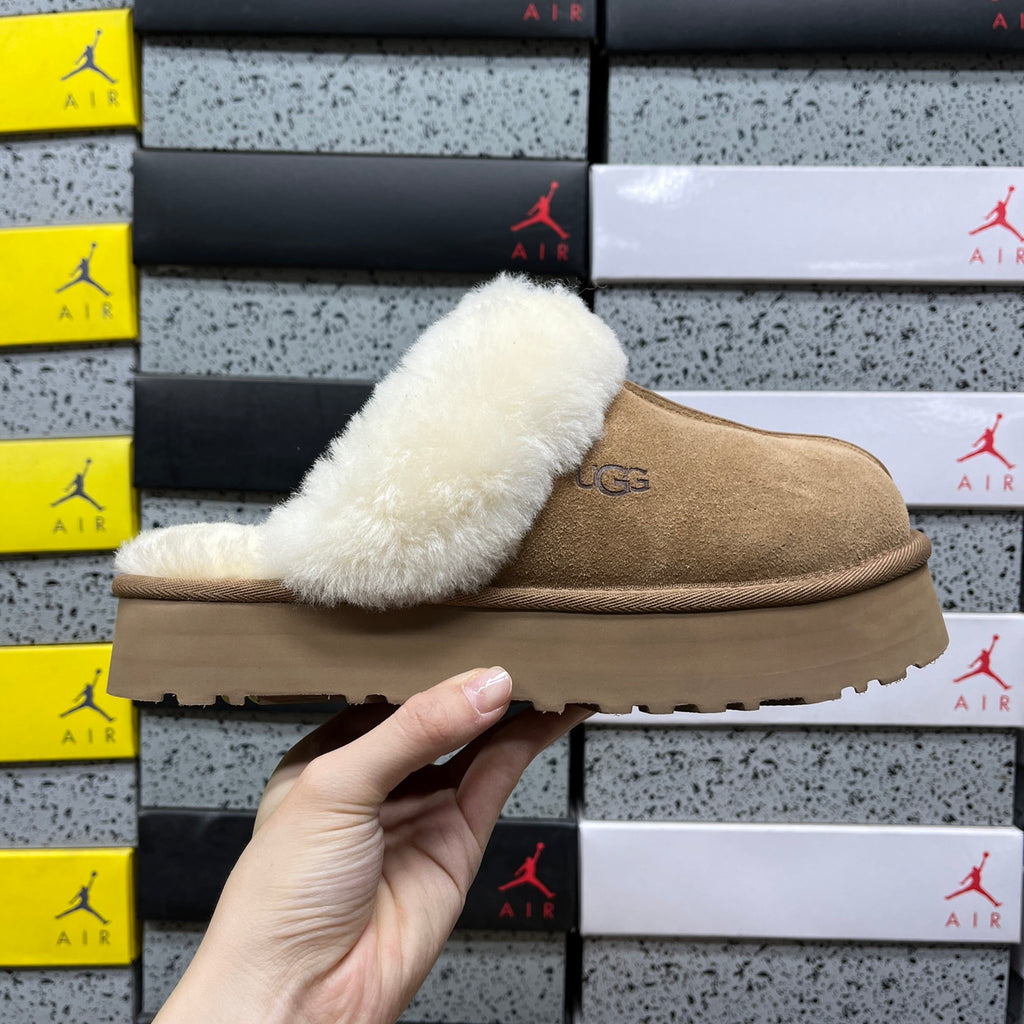 UGG Snow Boots – Classic Chestnut (Style #1122550) | Sizes 35–40