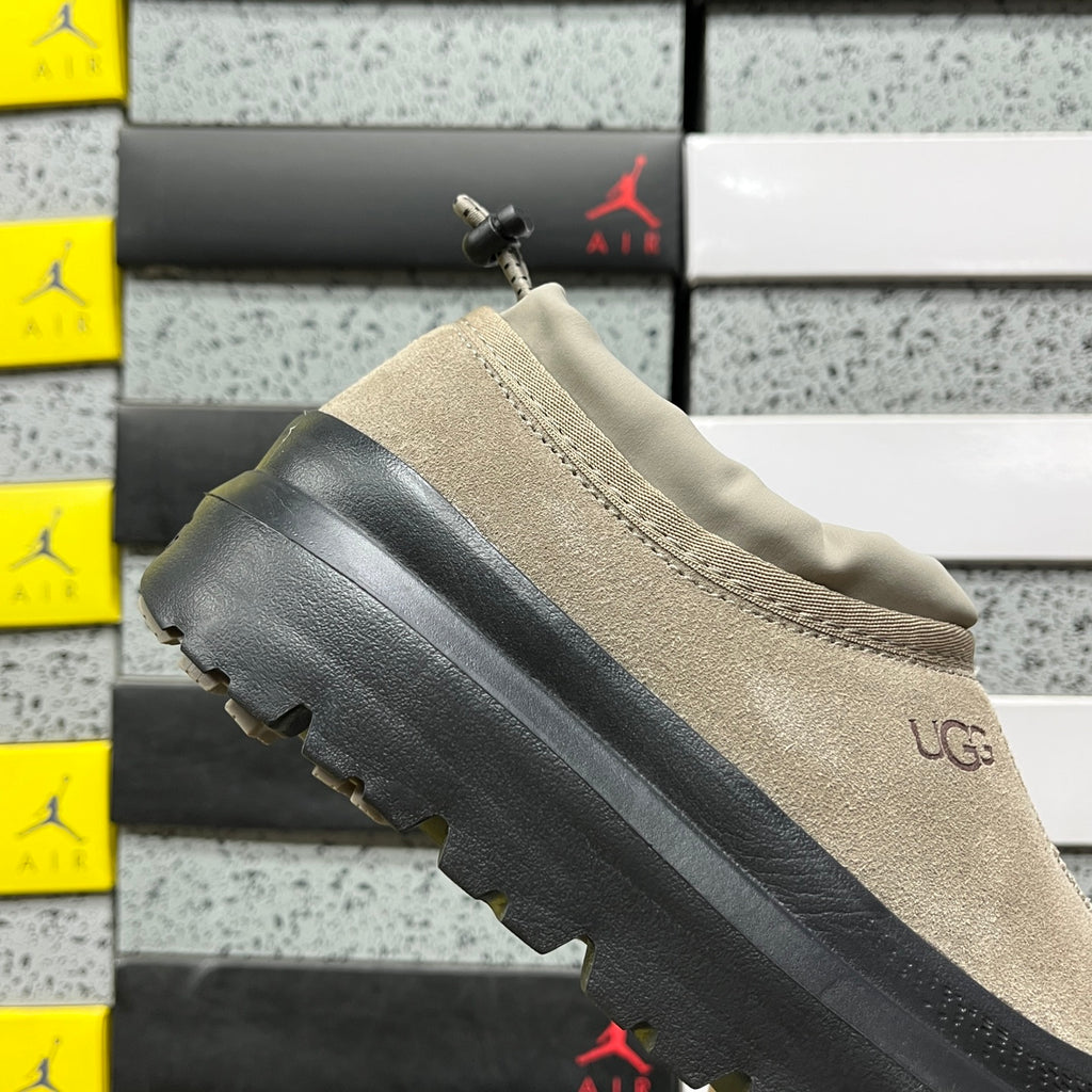 UGG Snow Boots – Misty Grey with Black Sole (Style #1144096) | Sizes 35–45
