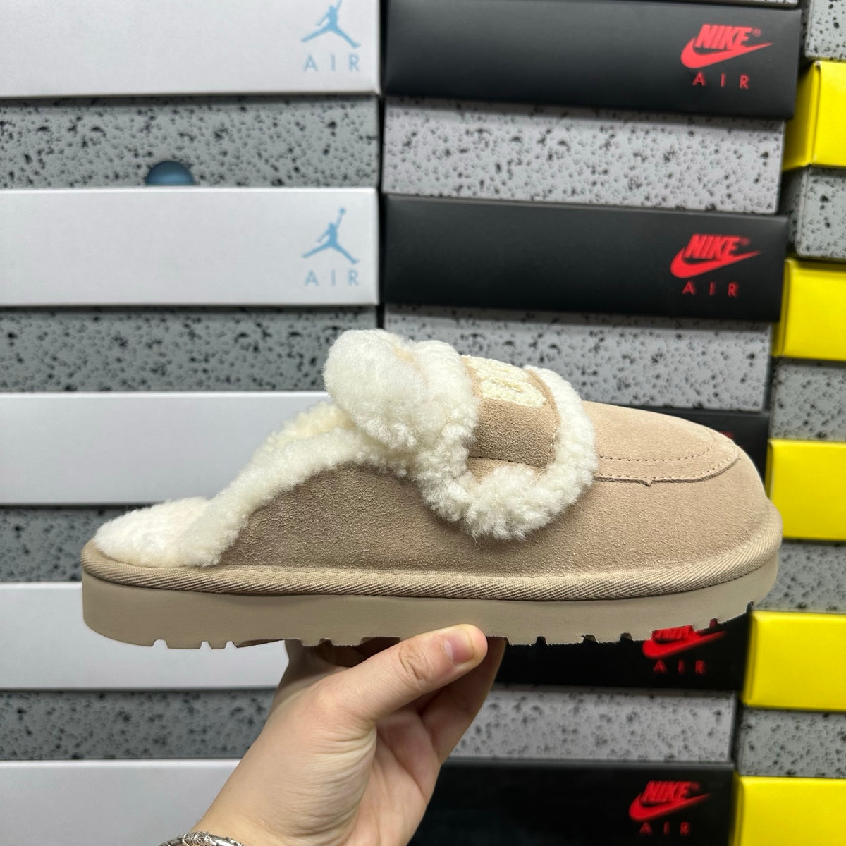 UGG Embroidered Half-Toe Slipper – Khaki (Style #5095) | Sizes 35–40