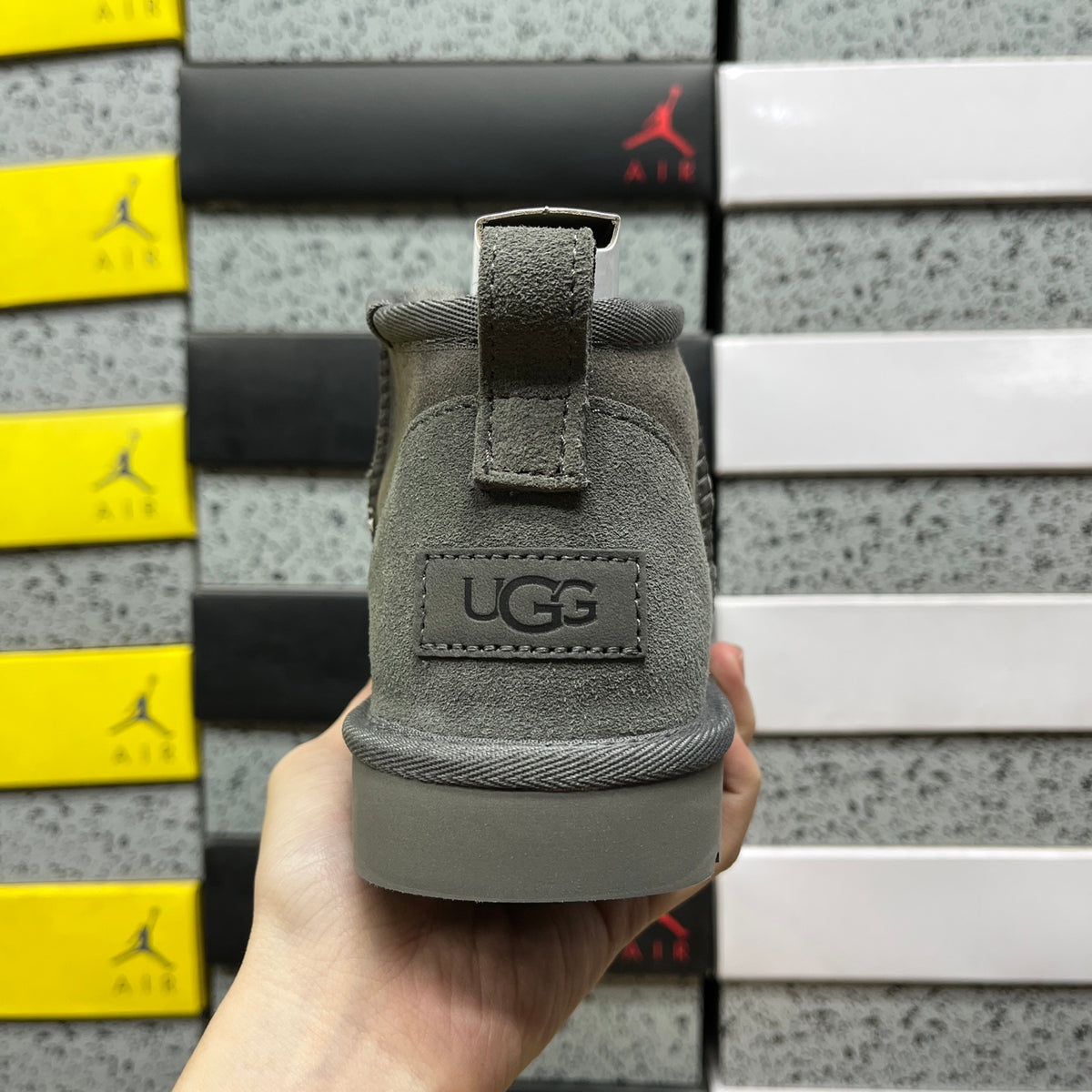 UGG Snow Boots – Classic Grey (Style #1116109) | Sizes 35–40