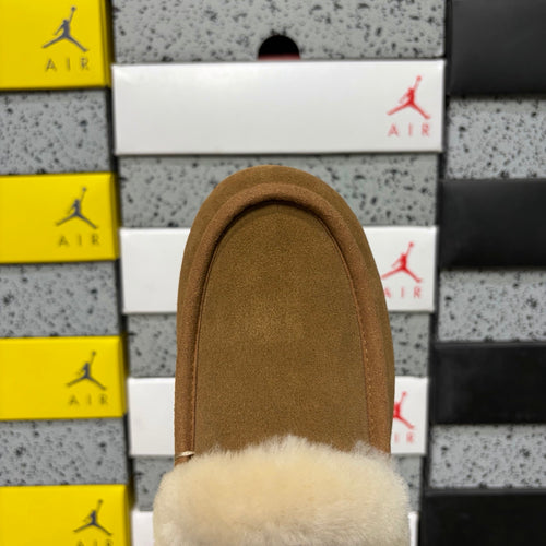 UGG Ansley Moccasin Slipper – Chestnut (Style #W1171391) | Sizes 35–40