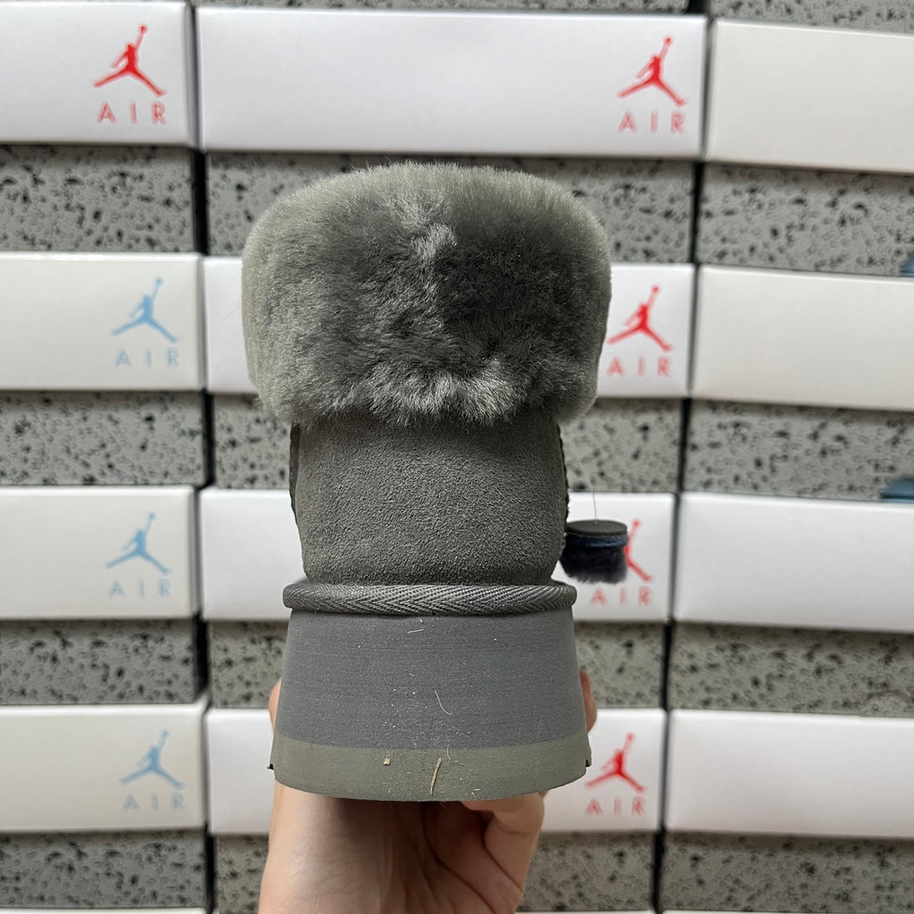 UGG Funkette Boot – Grey (Style #2551) | Sizes 35–40
