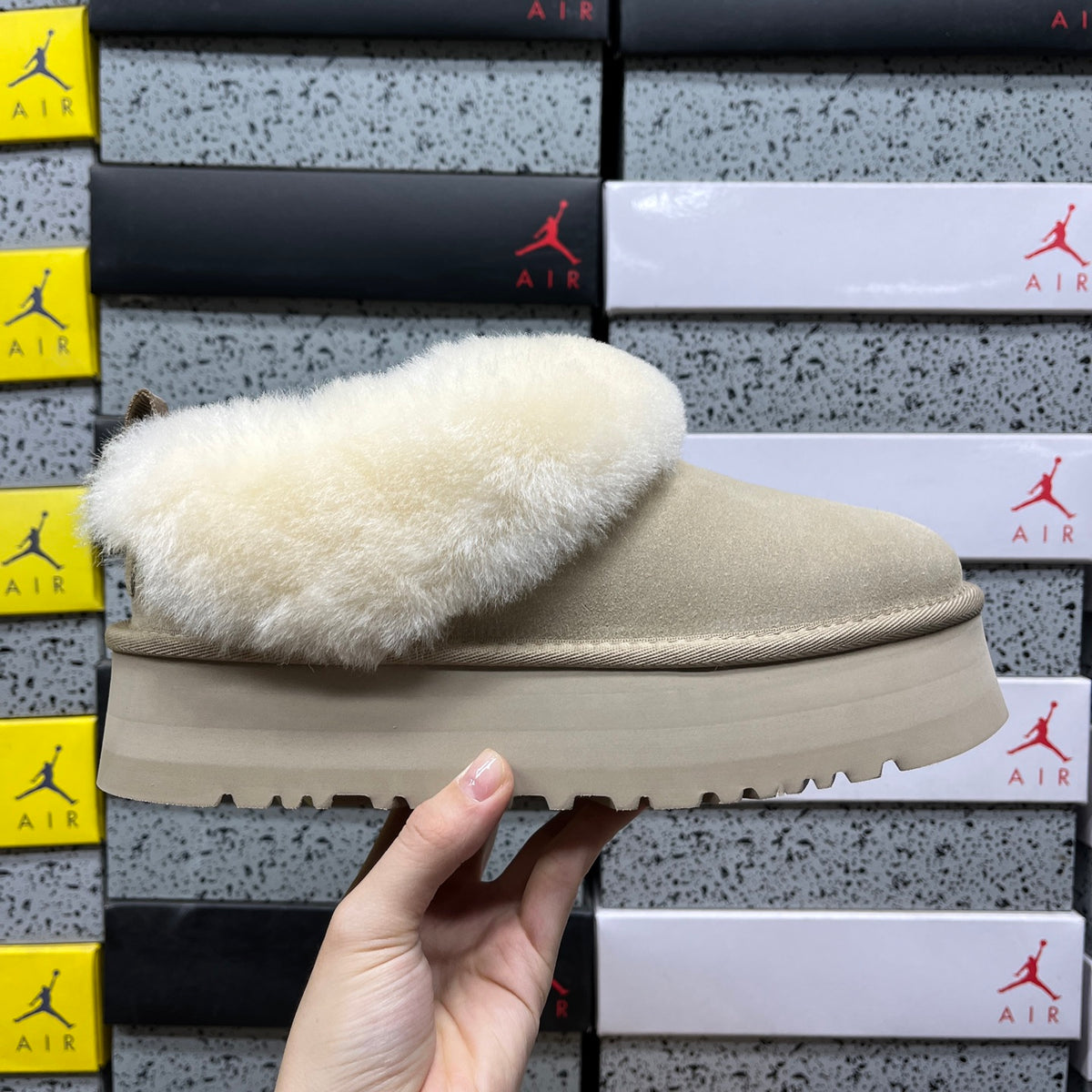 UGG Snow Boots – Sand (Style #1171393) | Sizes 35–40