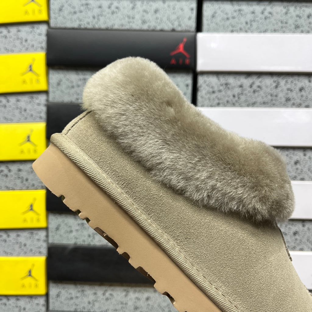 UGG Snow Boots – Antelope Brown Lightweight (Style #1134810) | Sizes 35–40