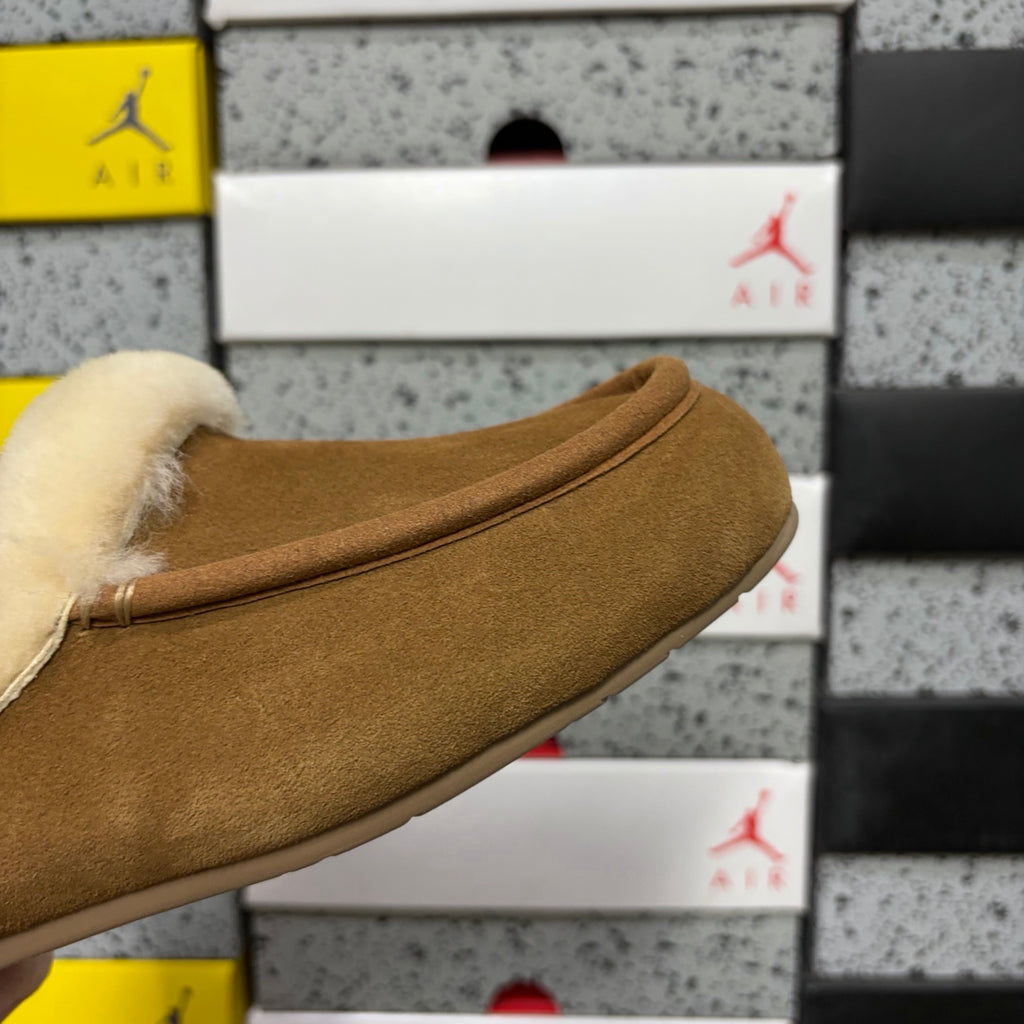 UGG Ansley Moccasin Slipper – Chestnut (Style #W1171391) | Sizes 35–40