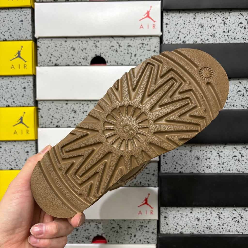 UGG Mid-Shaft Snow Boots – Sand | Classic Style #6222 | Sizes 35–44