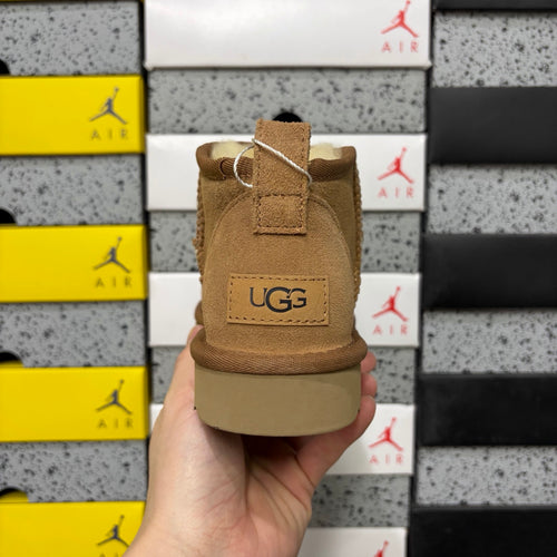 UGG Classic Mini II Boot – Chestnut (Style #W1116109) | Sizes 35–44