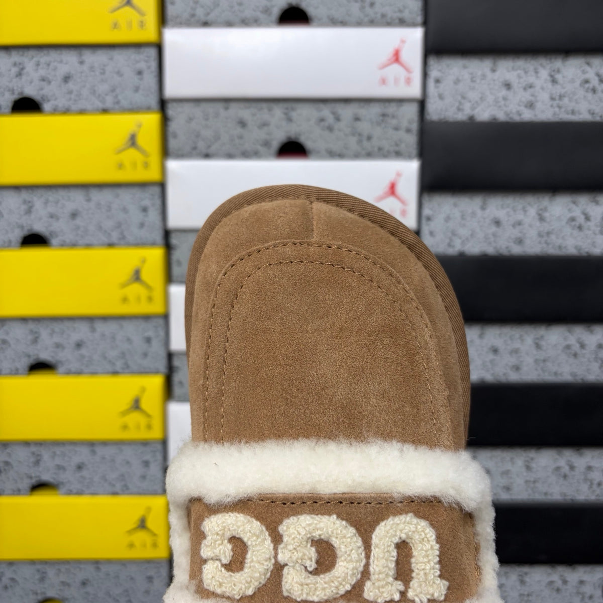 UGG Embroidered Half-Toe Slipper – Chestnut (Style #5095) | Sizes 35–40