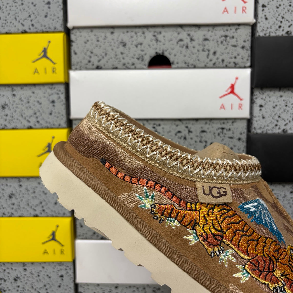 UGG Dragon & Tiger Embroidered Mini Boot – Chestnut (Style #2553) | Sizes 36–45