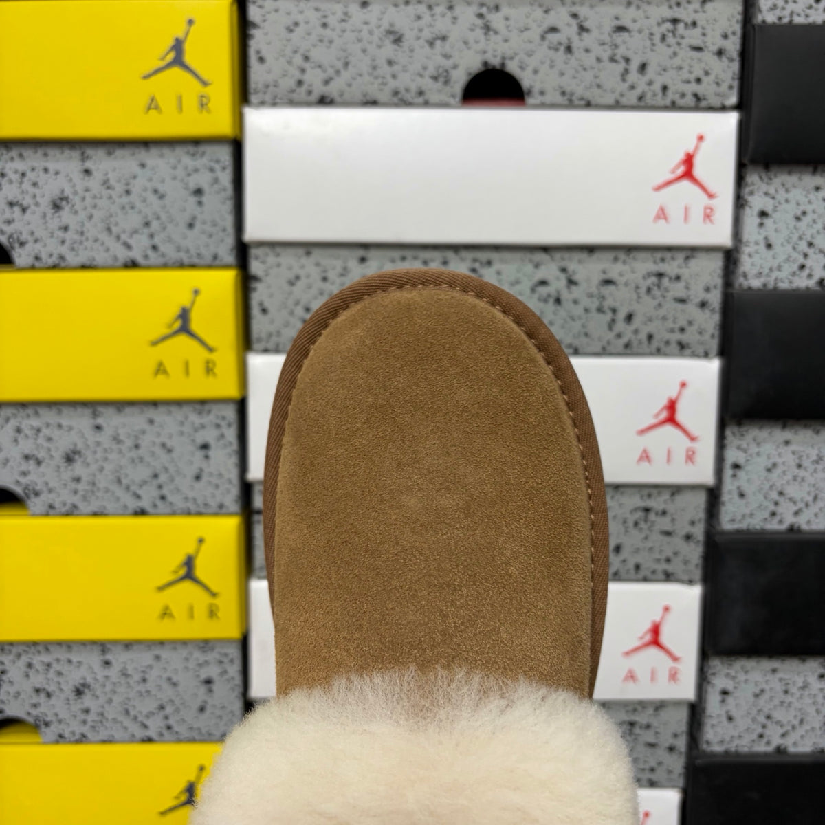 UGG Classic Festive Platform Boot – Chestnut (Style #W1166733) | Sizes 35–40