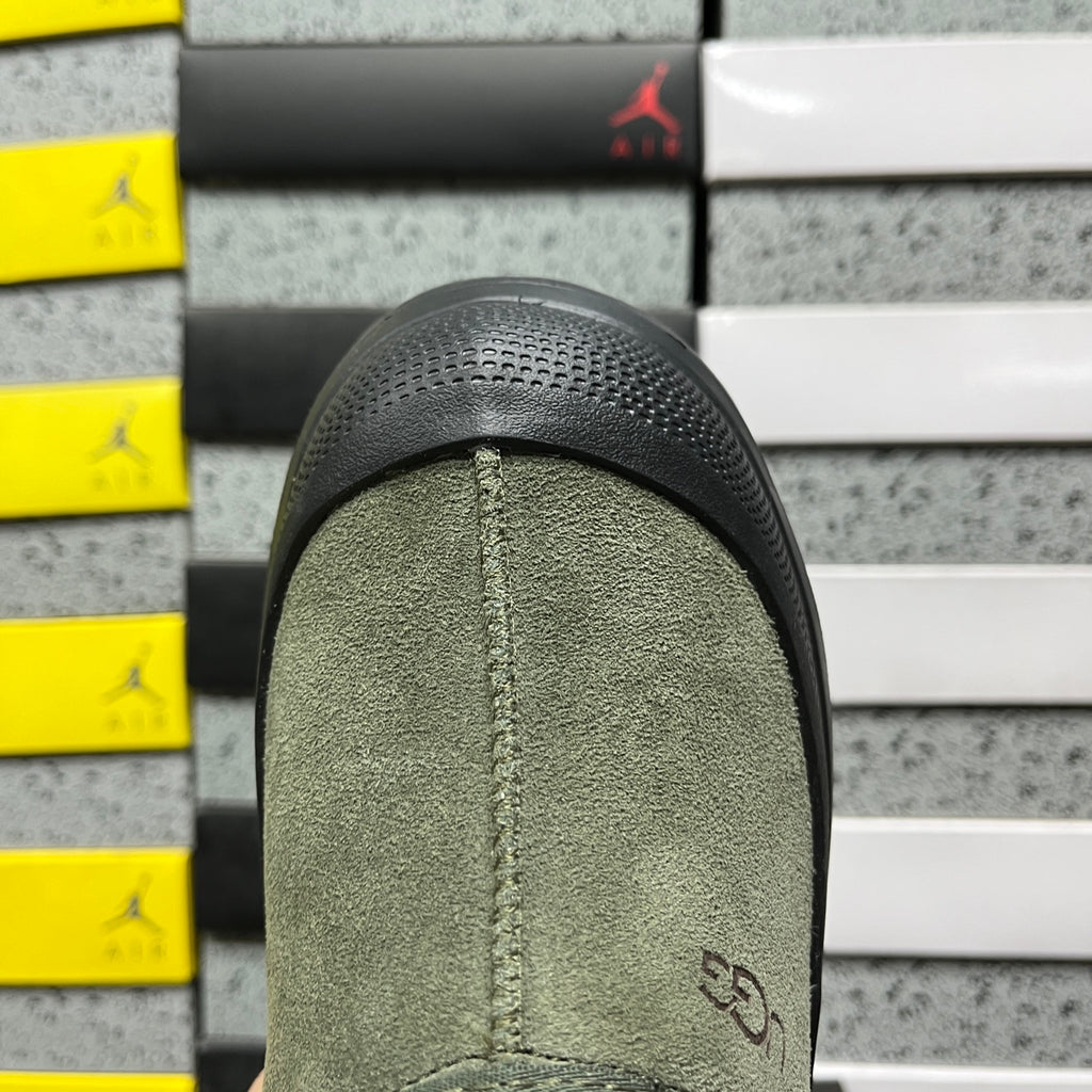 UGG Snow Boots – Green with Black Sole (Style #1144096) | Sizes 35–45