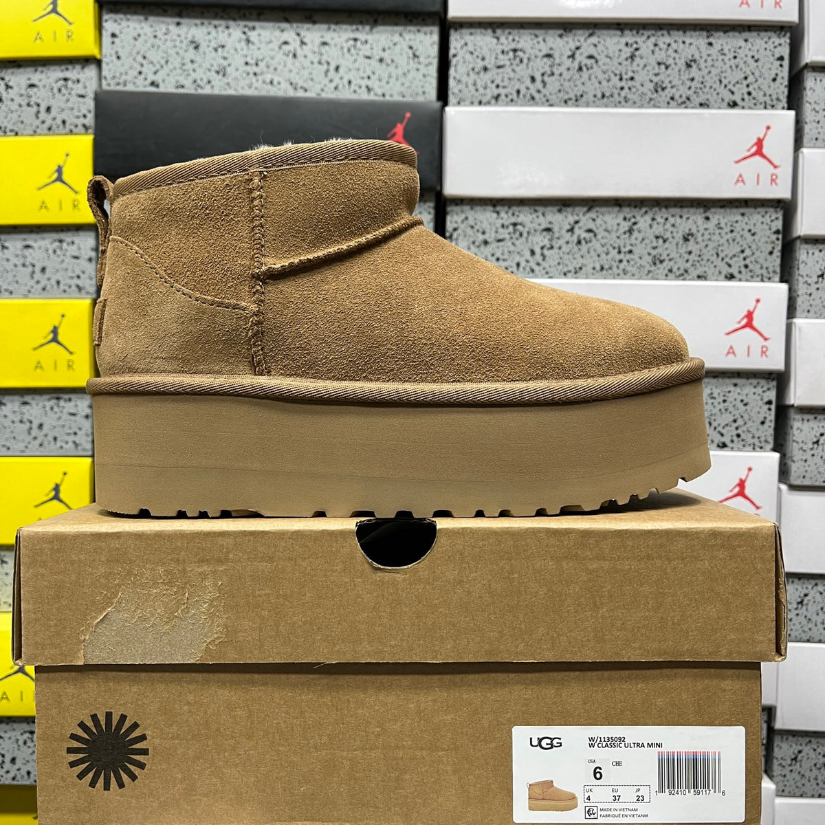 UGG Snow Boots – Chestnut with 5cm Heel (Style #1135092) | Sizes 35–40