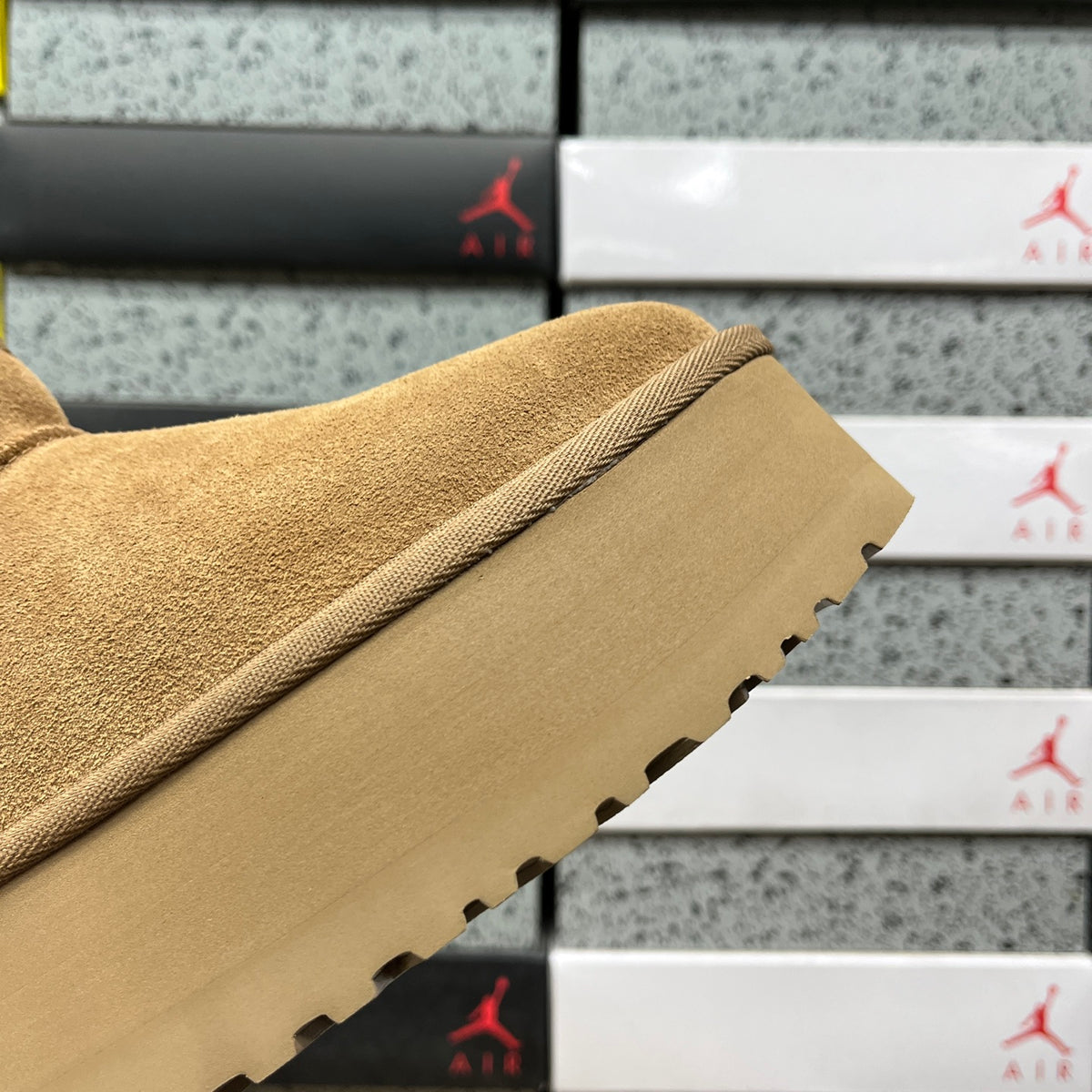 UGG Snow Boots – Chestnut with 5cm Heel (Style #1135092) | Sizes 35–40