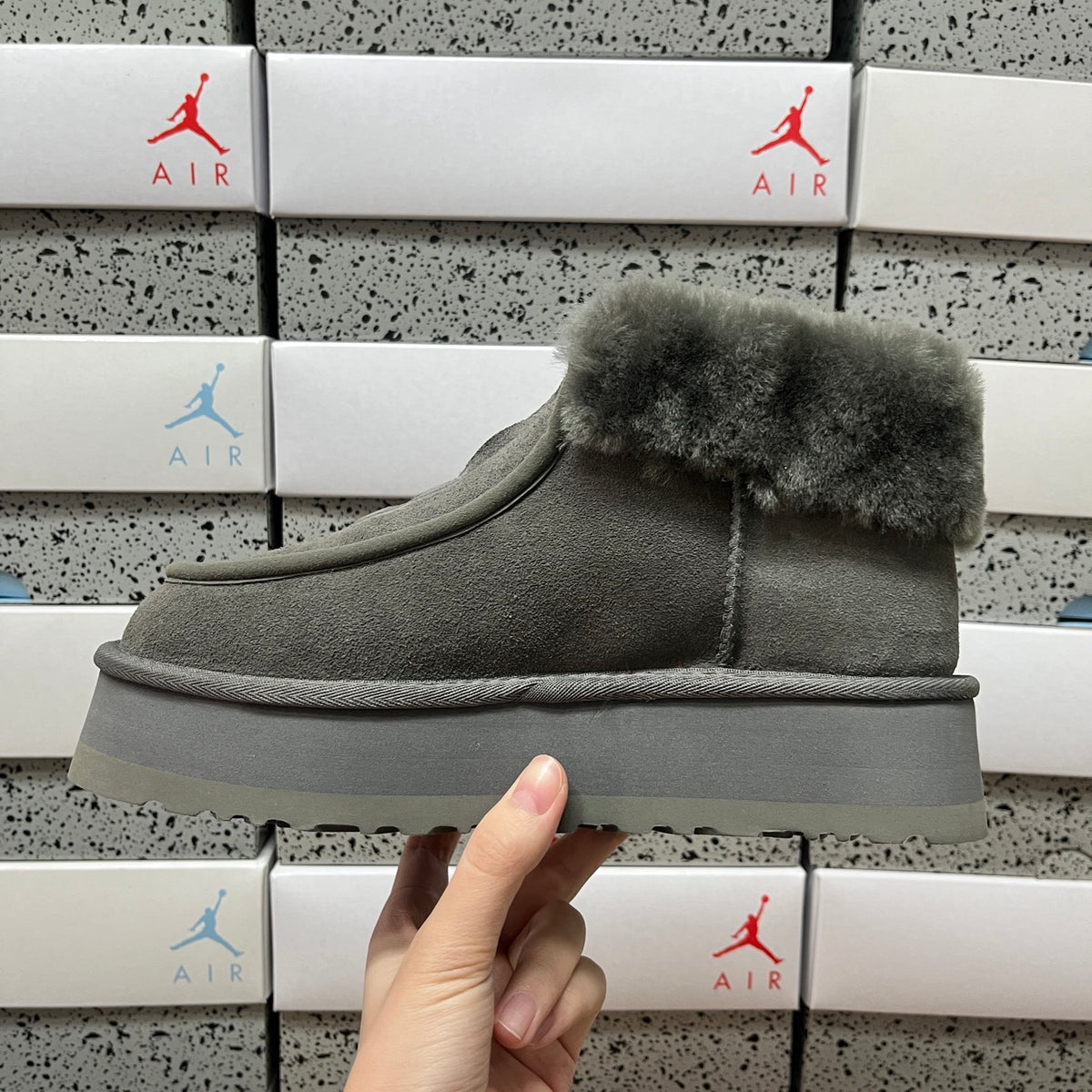UGG Funkette Boot – Grey (Style #2551) | Sizes 35–40
