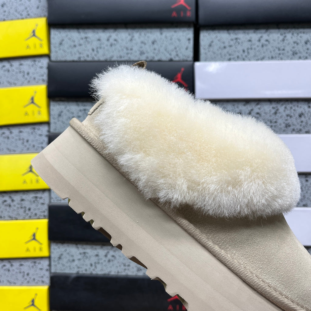 UGG Snow Boots – Sand (Style #1171393) | Sizes 35–40