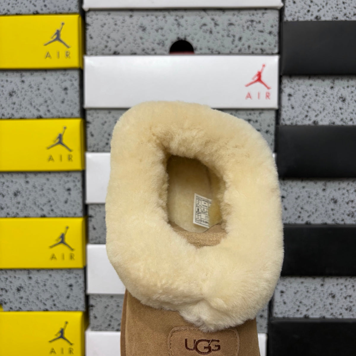 UGG Tazz Platform Slipper – Chestnut (Style #4810-3) | Sizes 35–40