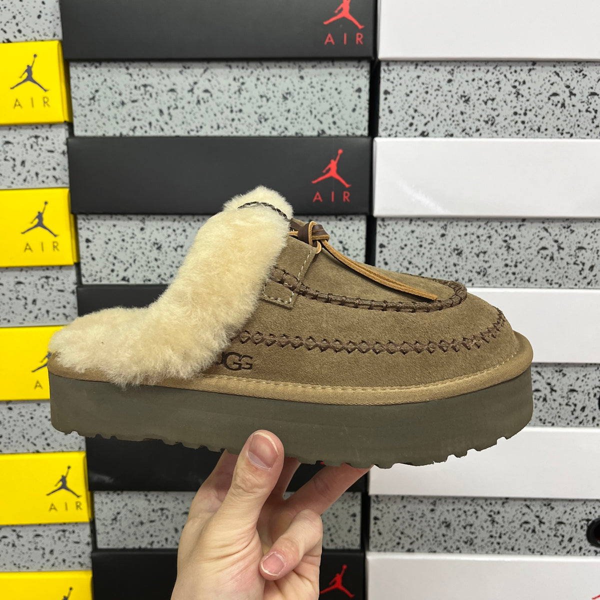 UGG Alpine Half-Toe Slipper – Walnut (Style #W1158260) | Sizes 35–40