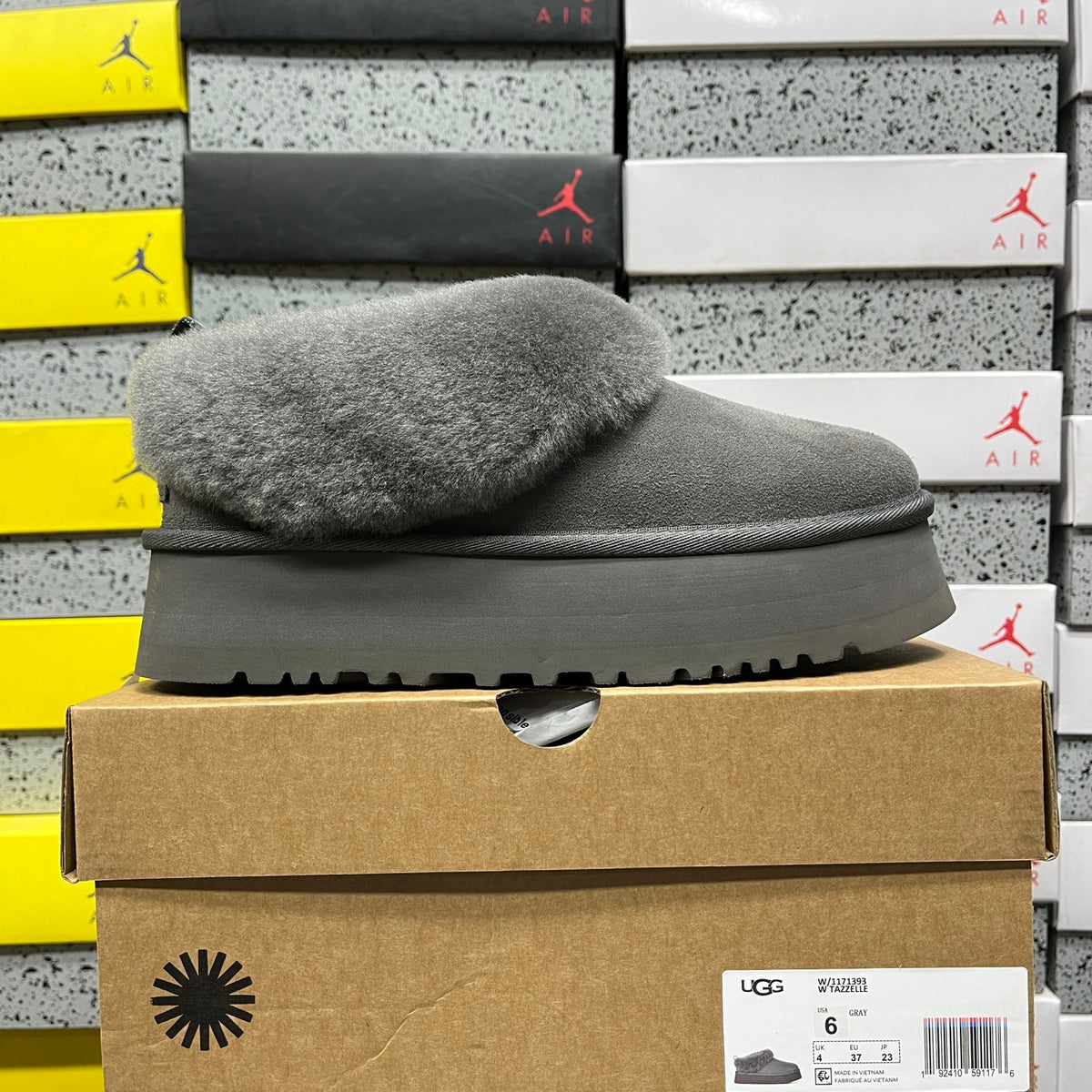 UGG Snow Boots – Grey (Style #1171393) | Sizes 35–40
