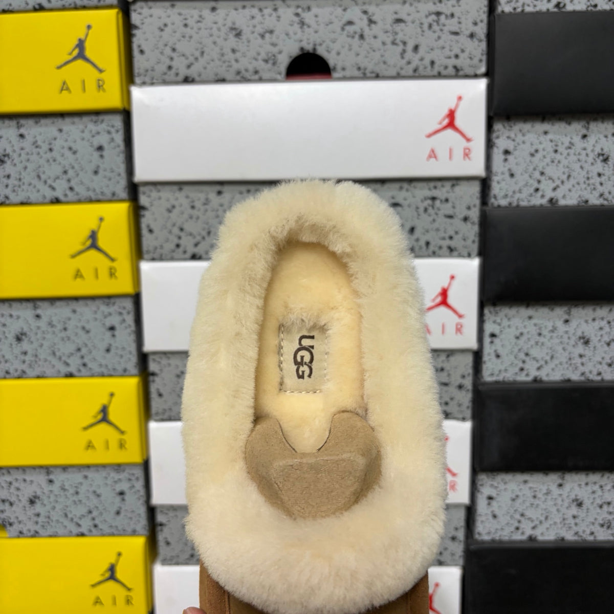 UGG Ansley Moccasin Slipper – Chestnut (Style #W1171391) | Sizes 35–40