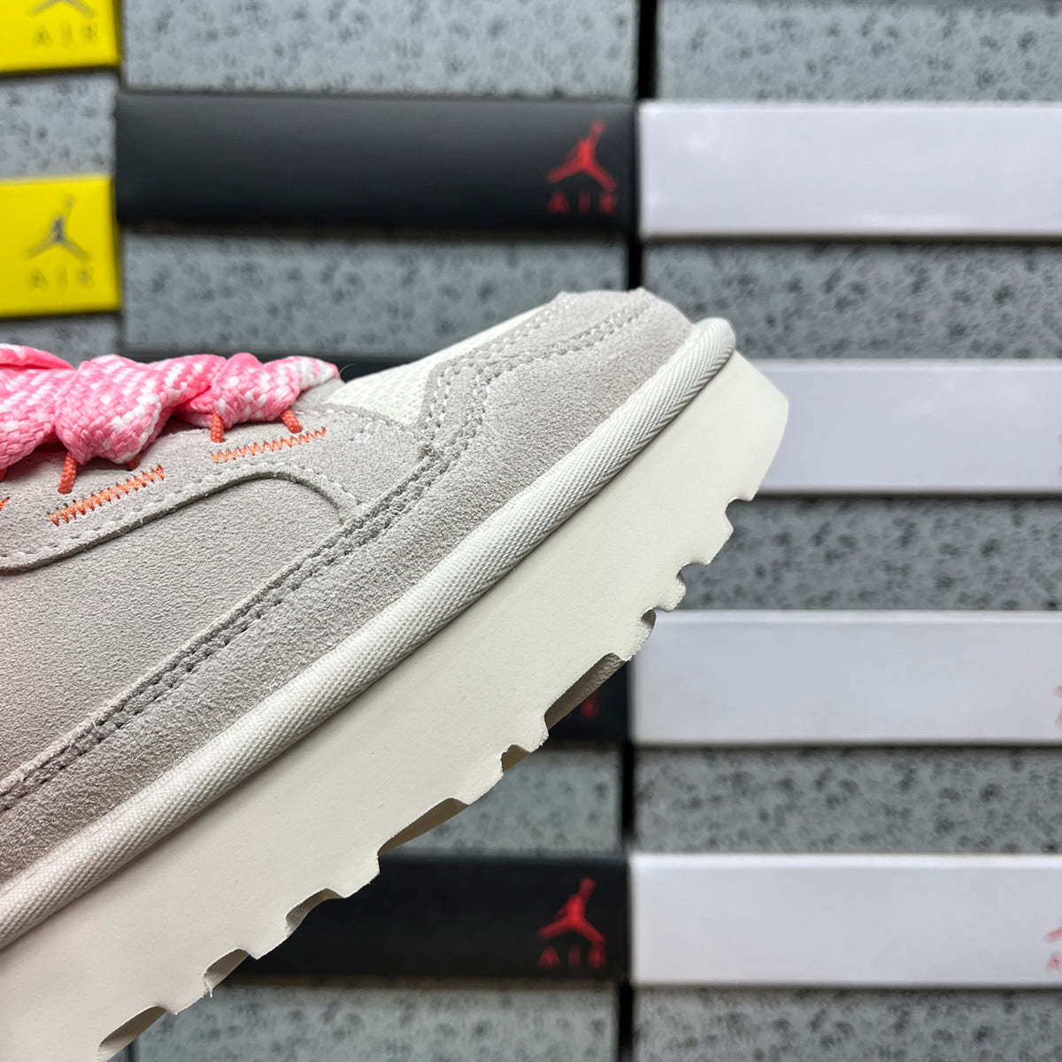 UGG Snow Boots – White Pink (Style #1144032) | Sizes 35–40