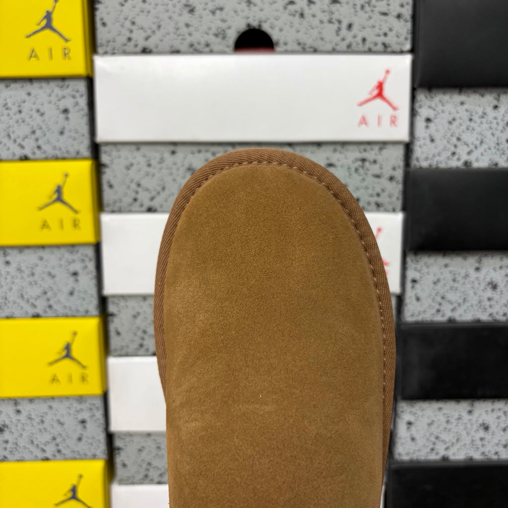 UGG Mini Boot Flat – Chestnut (Style #W1173891) | Sizes 35–40