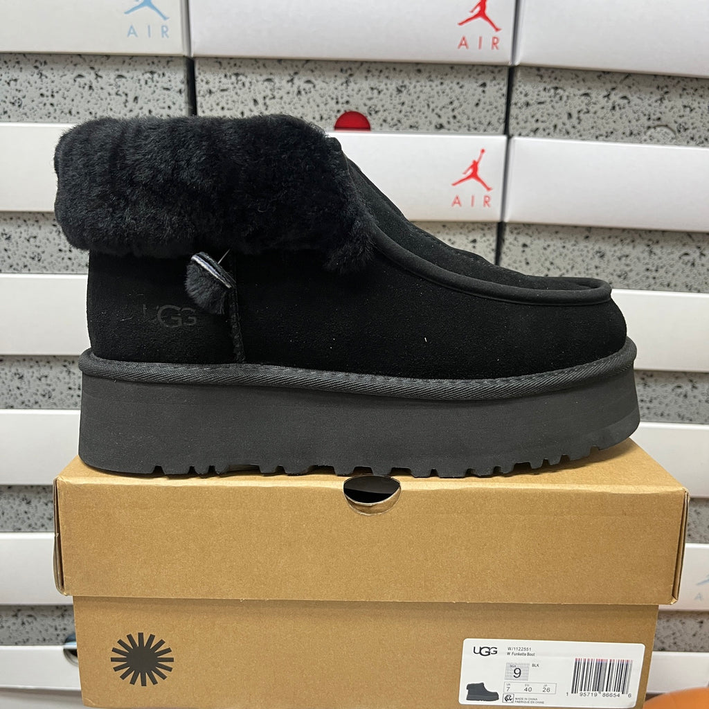 UGG Funkette Boot – Black (Style #2551) | Sizes 35–40