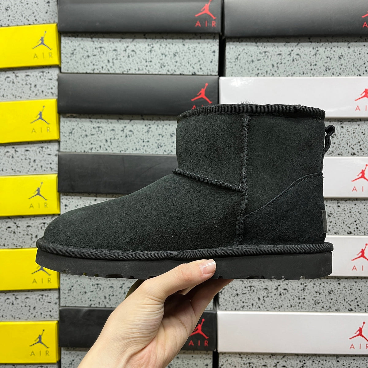 UGG Snow Boots – Black | Style #1016222 | Sizes 35–40