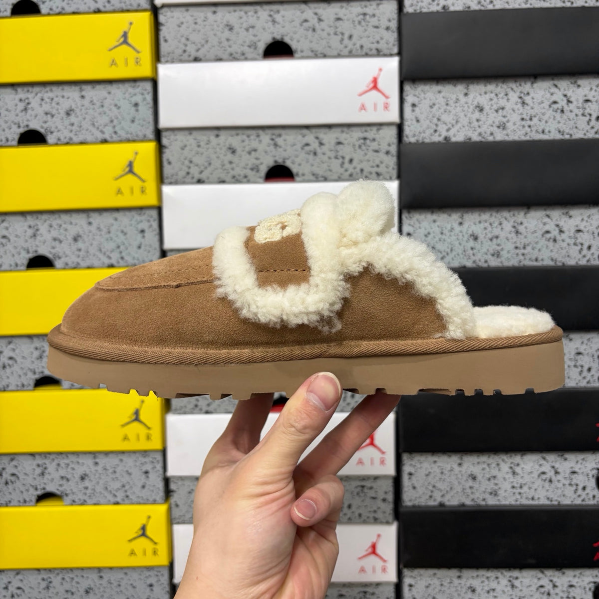 UGG Embroidered Half-Toe Slipper – Chestnut (Style #5095) | Sizes 35–40