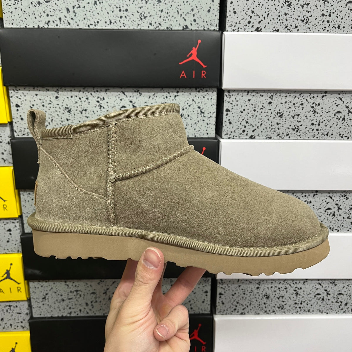 UGG Classic Mini II Boot – Brown (Style #W1116109) | Sizes 35–44