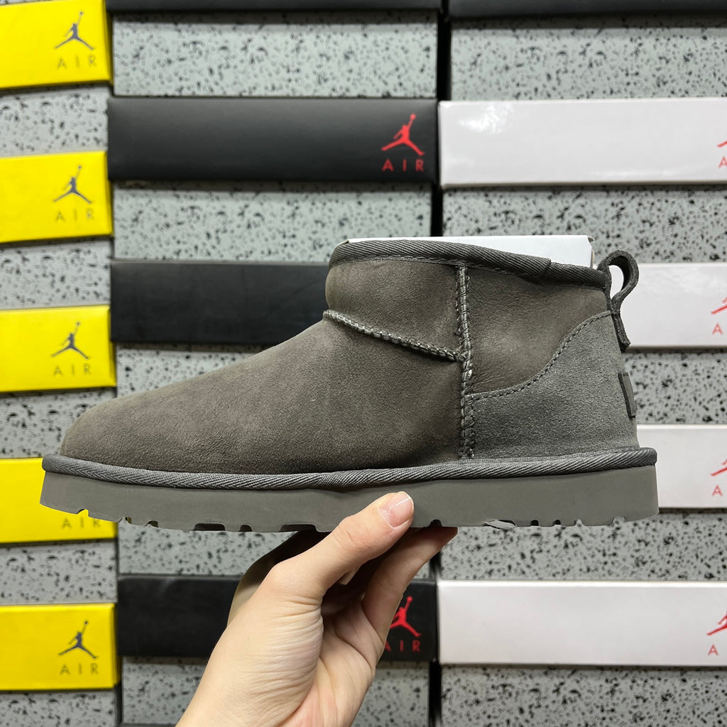 UGG Snow Boots – Classic Grey (Style #1116109) | Sizes 35–40