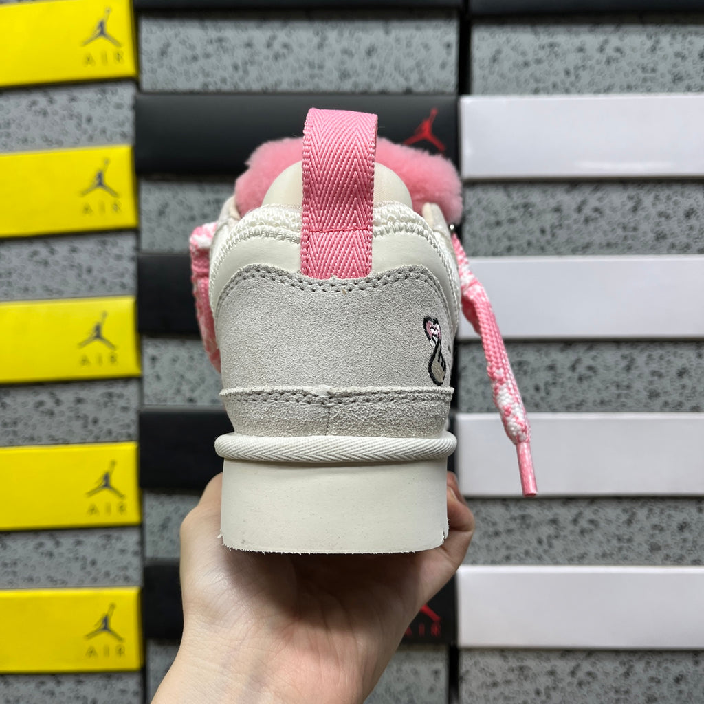 UGG Snow Boots – White Pink (Style #1144032) | Sizes 35–40