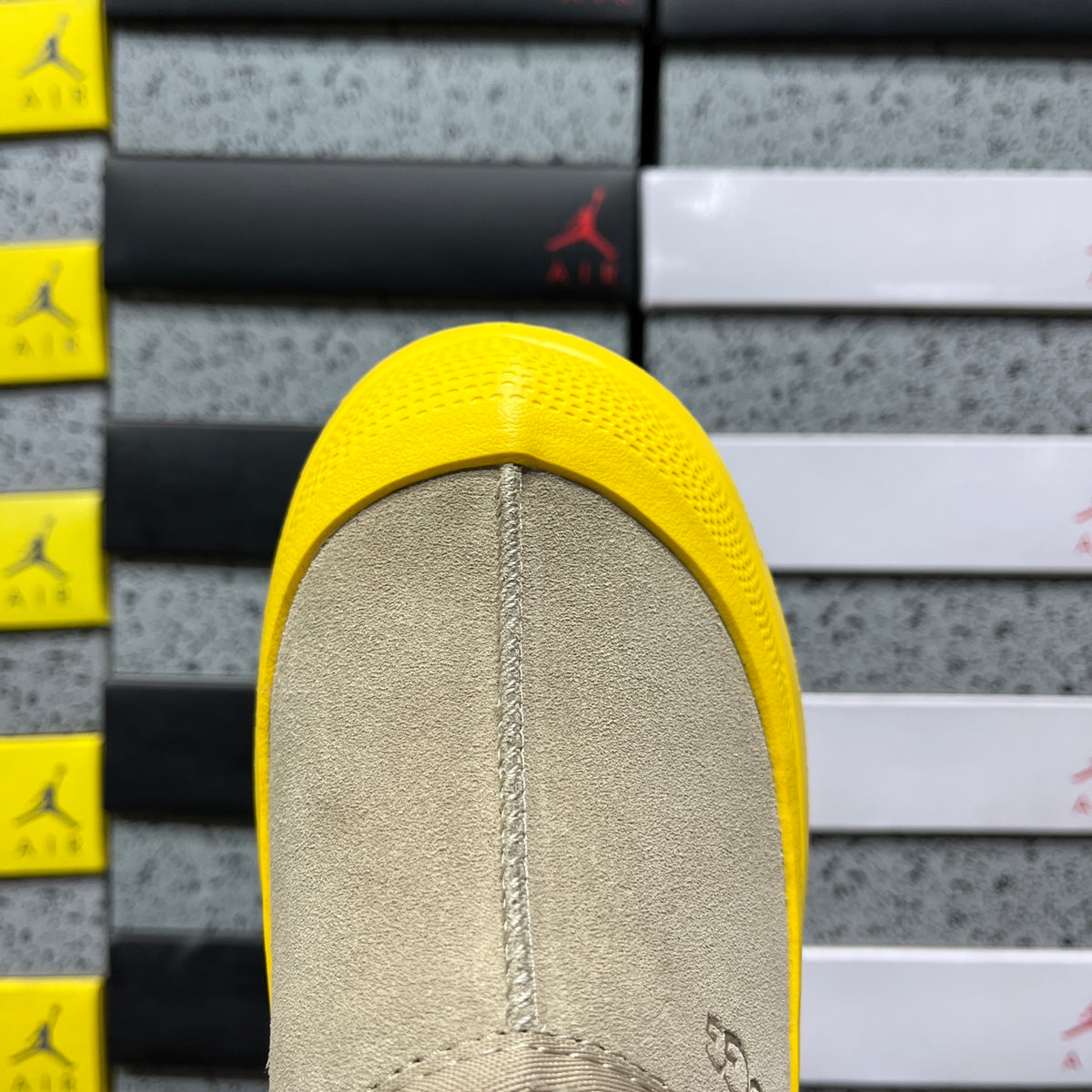 UGG Snow Boots – Yellow (Style #1144096) | Sizes 35–45