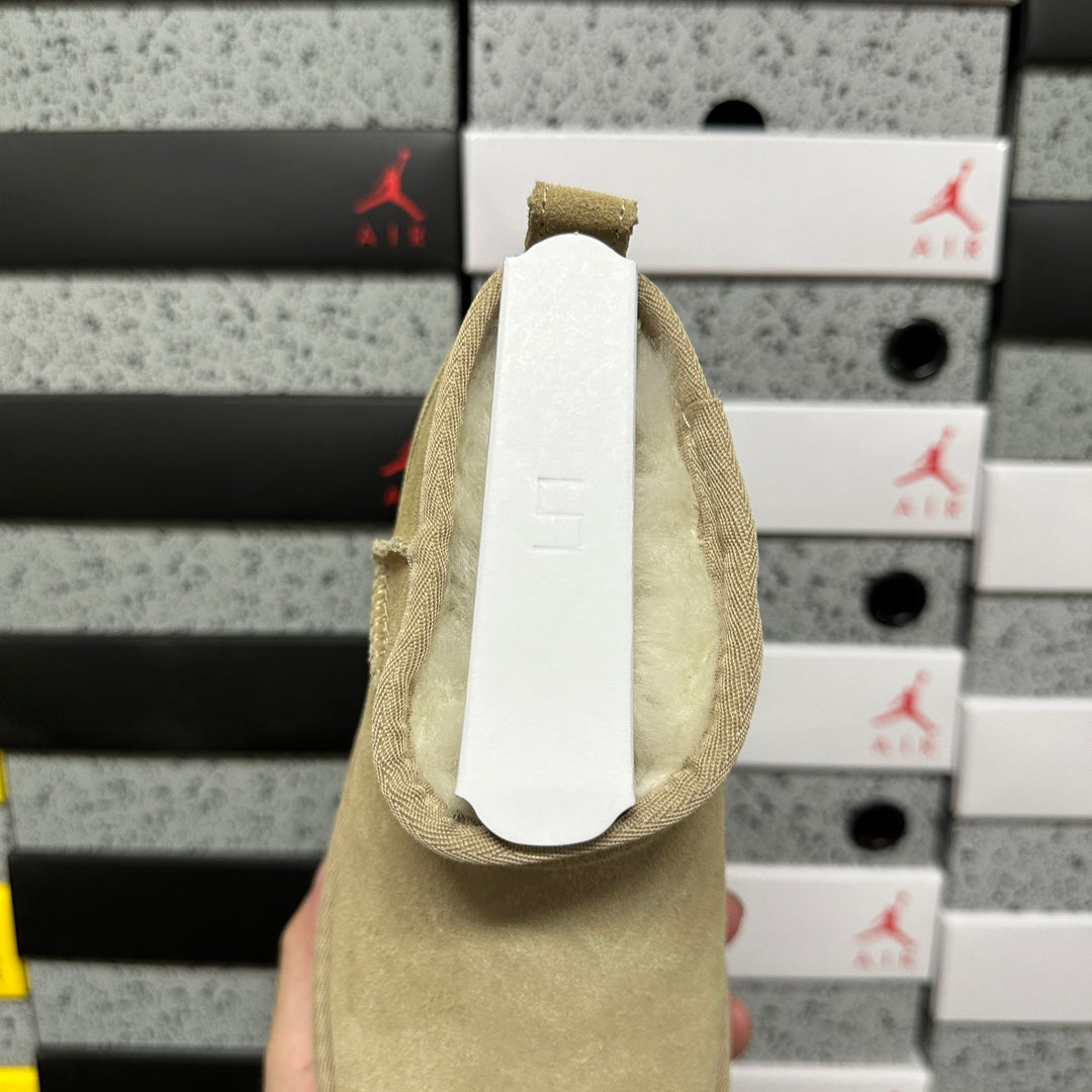 UGG Snow Boots – Olive | 3cm Heel | Style #5092 | Sizes 35–40