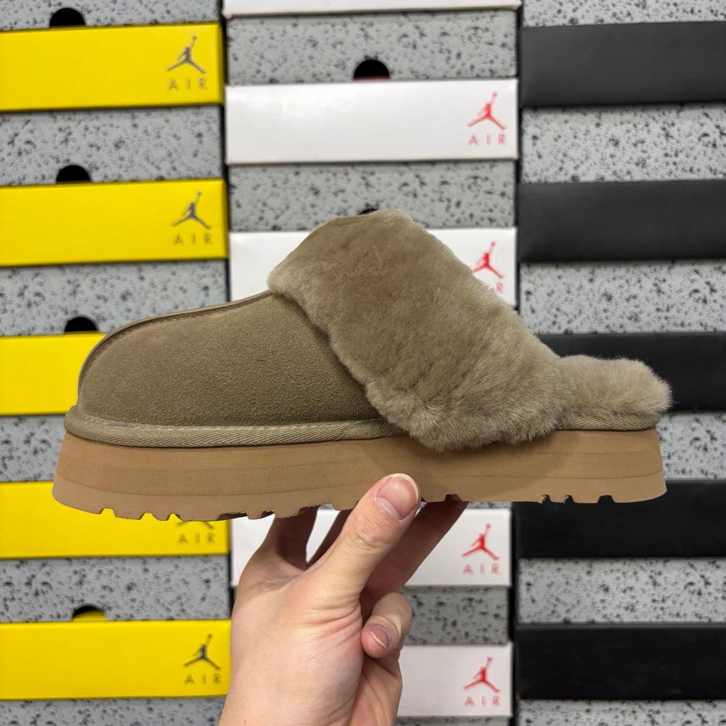 UGG Snow Boots – Antelope Brown Star Slide | 3cm Heel | Style #2550 | Sizes 35–40