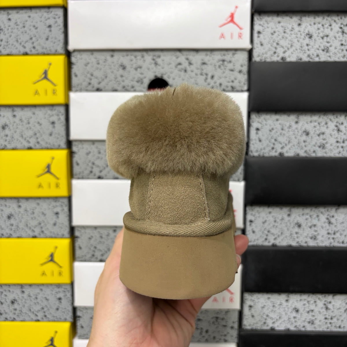 UGG Tazz Platform Slipper – Antelope Brown (Style #4810-3) | Sizes 35–40