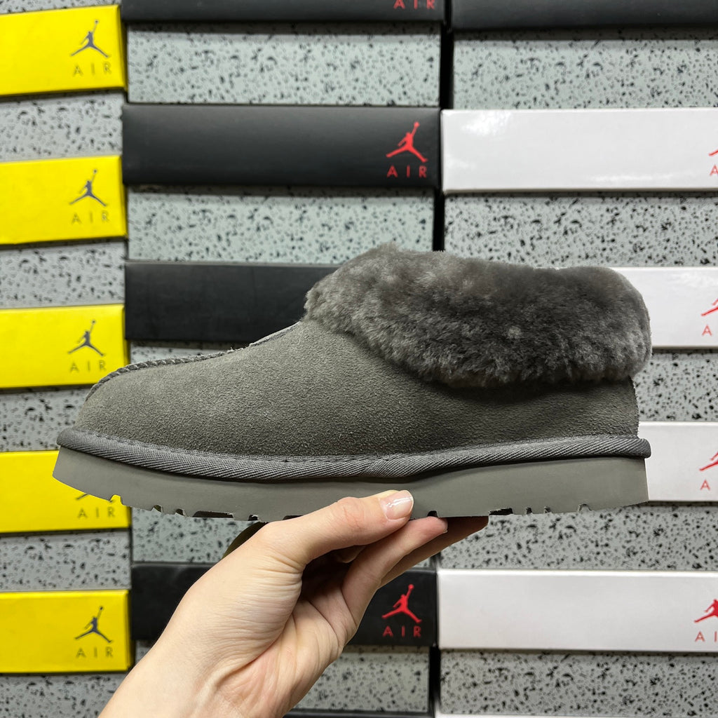 UGG Snow Boots – Light Grey (Style #1134810) | Sizes 35–40