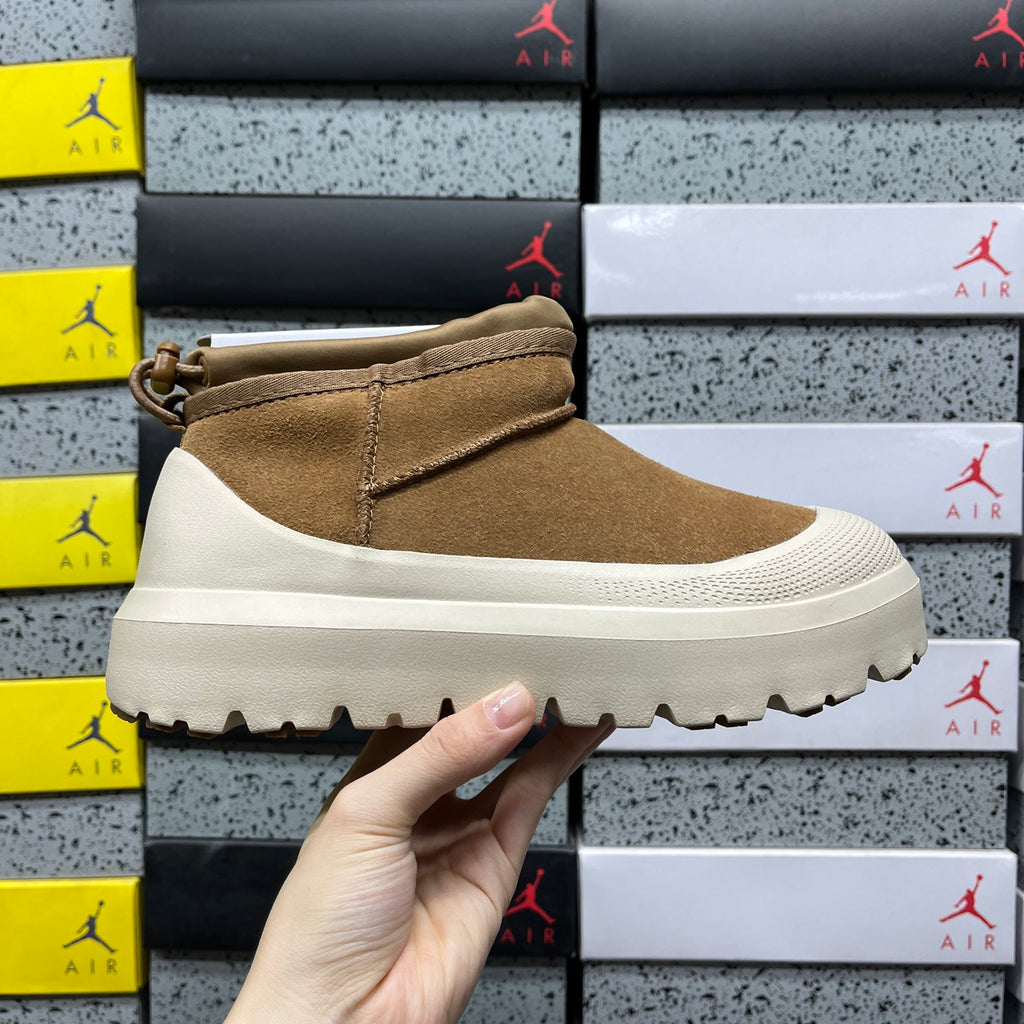 UGG Snow Boots – Classic Chestnut (Style #1114196) | Sizes 35–45