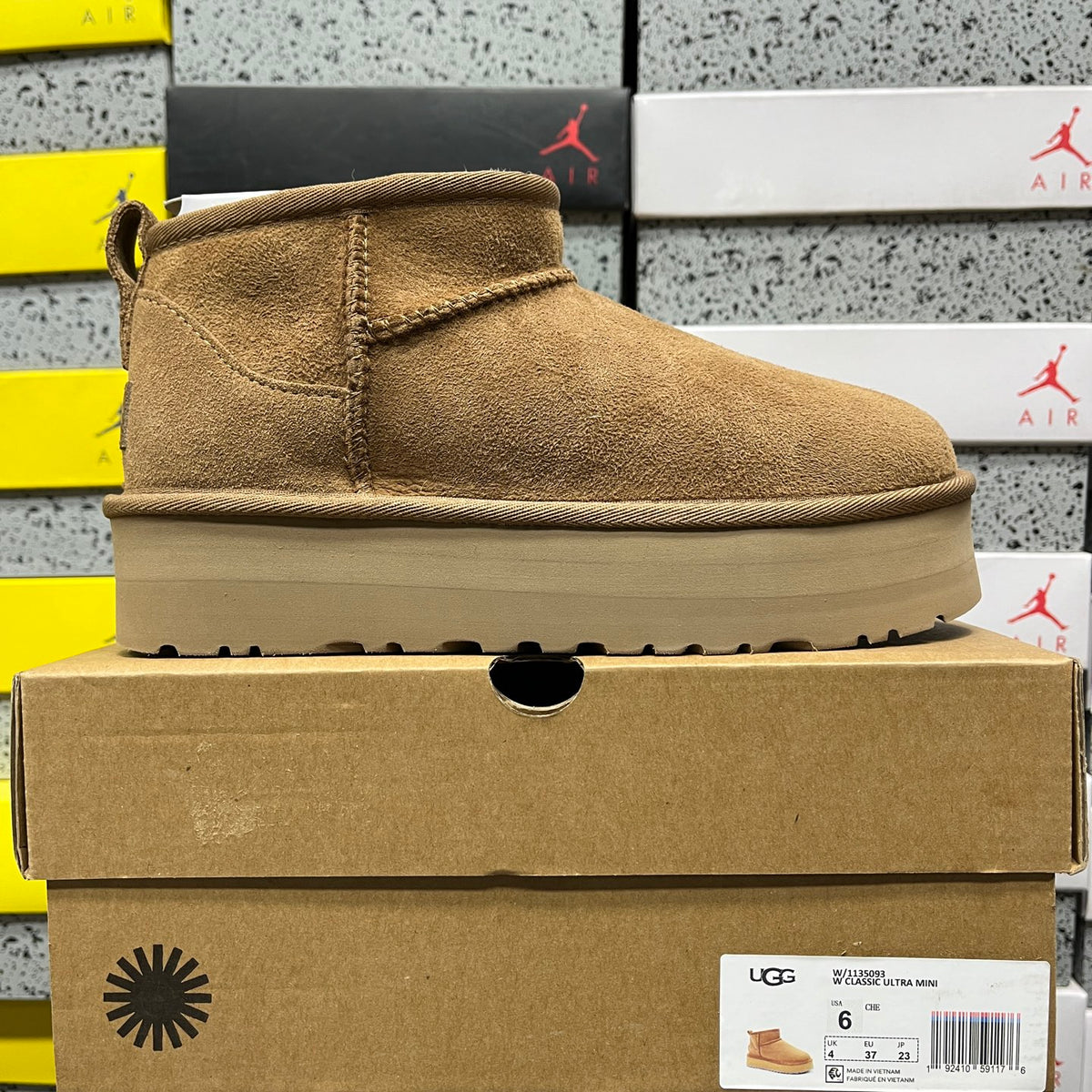 UGG Snow Boots – Chestnut with 3cm Heel (Style #1135093) | Sizes 35–40